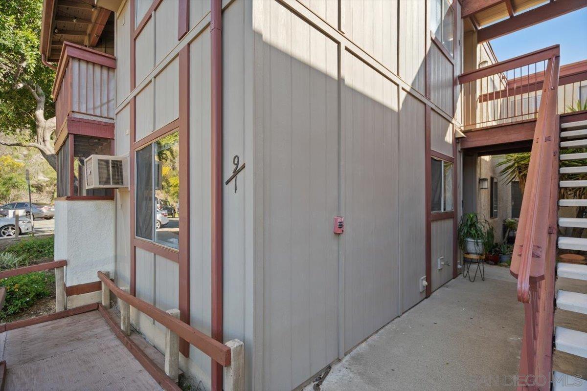 Detail Gallery Image 30 of 31 For 5553  Adobe Falls Road  #1,  San Diego,  CA 92120 - 2 Beds | 1/1 Baths