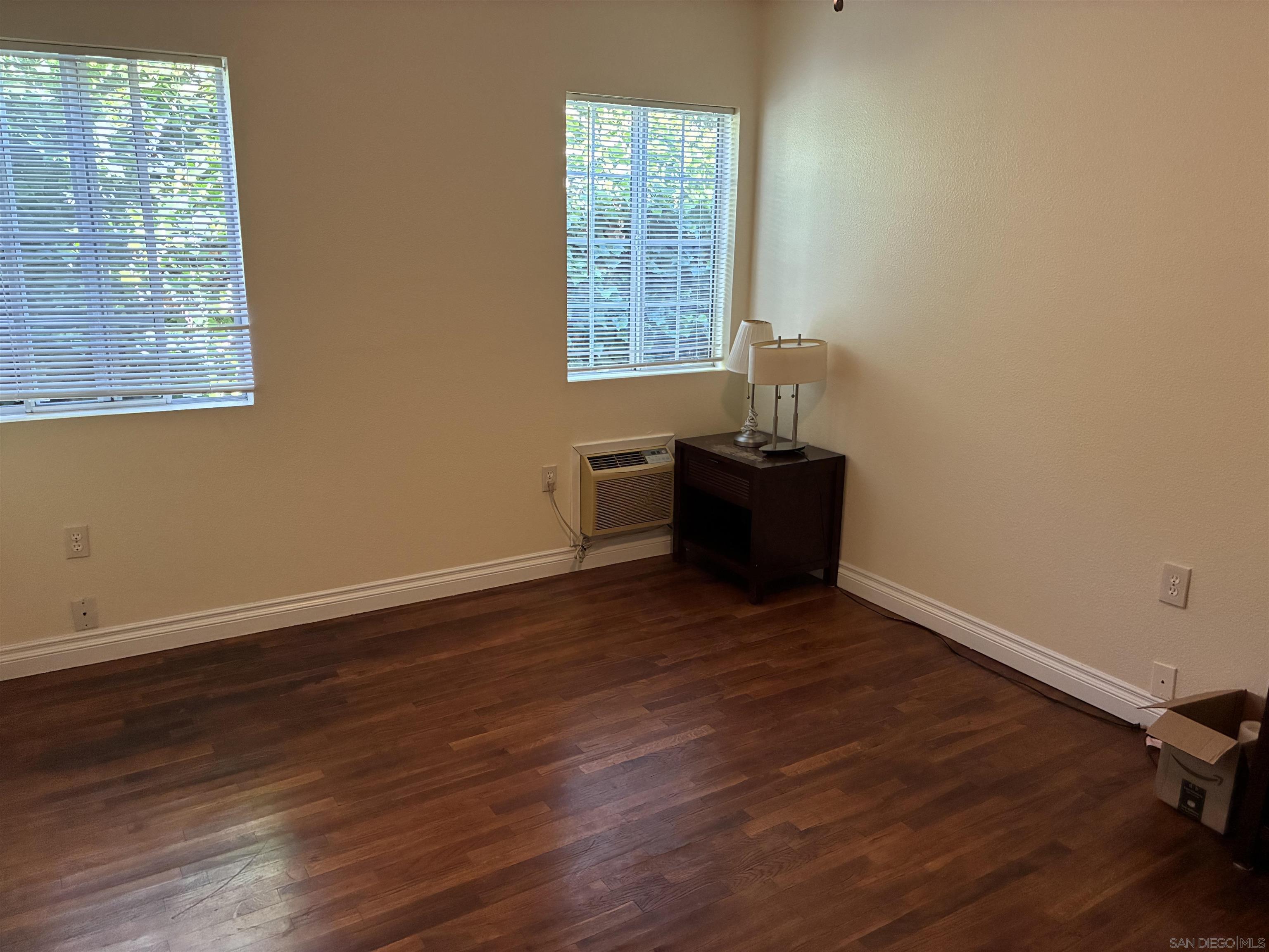 Detail Gallery Image 9 of 17 For 3363  Herman Ave, San Diego,  CA 92104 - 3 Beds | 2 Baths