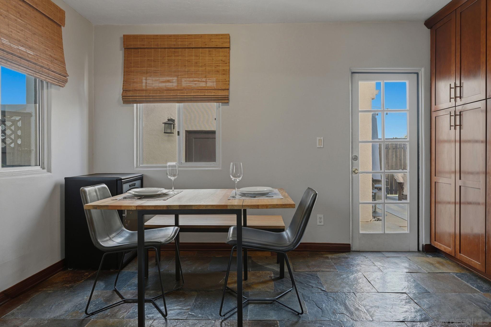 Detail Gallery Image 16 of 43 For 4606  Altadena Ave, San Diego,  CA 92115 - 3 Beds | 2 Baths