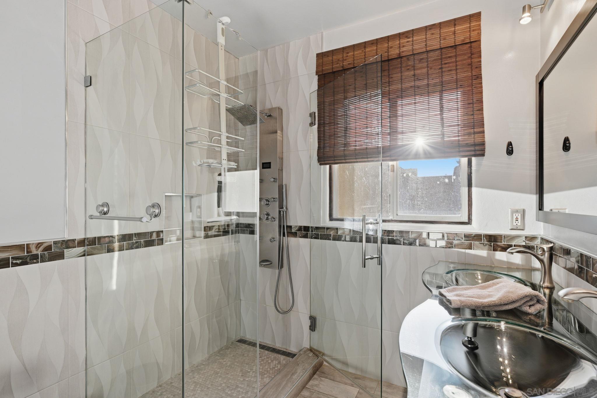 Detail Gallery Image 25 of 43 For 4606  Altadena Ave, San Diego,  CA 92115 - 3 Beds | 2 Baths