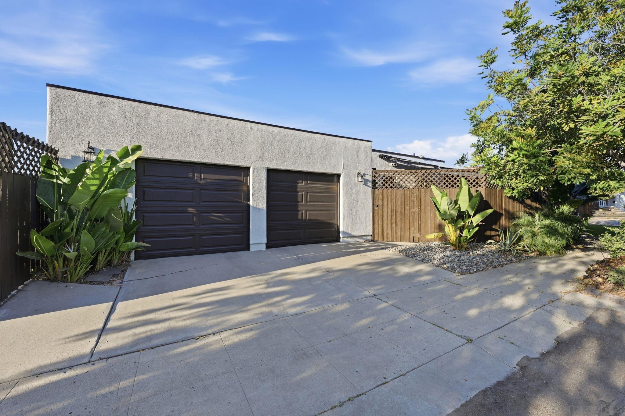 Detail Gallery Image 4 of 43 For 4606  Altadena Ave, San Diego,  CA 92115 - 3 Beds | 2 Baths