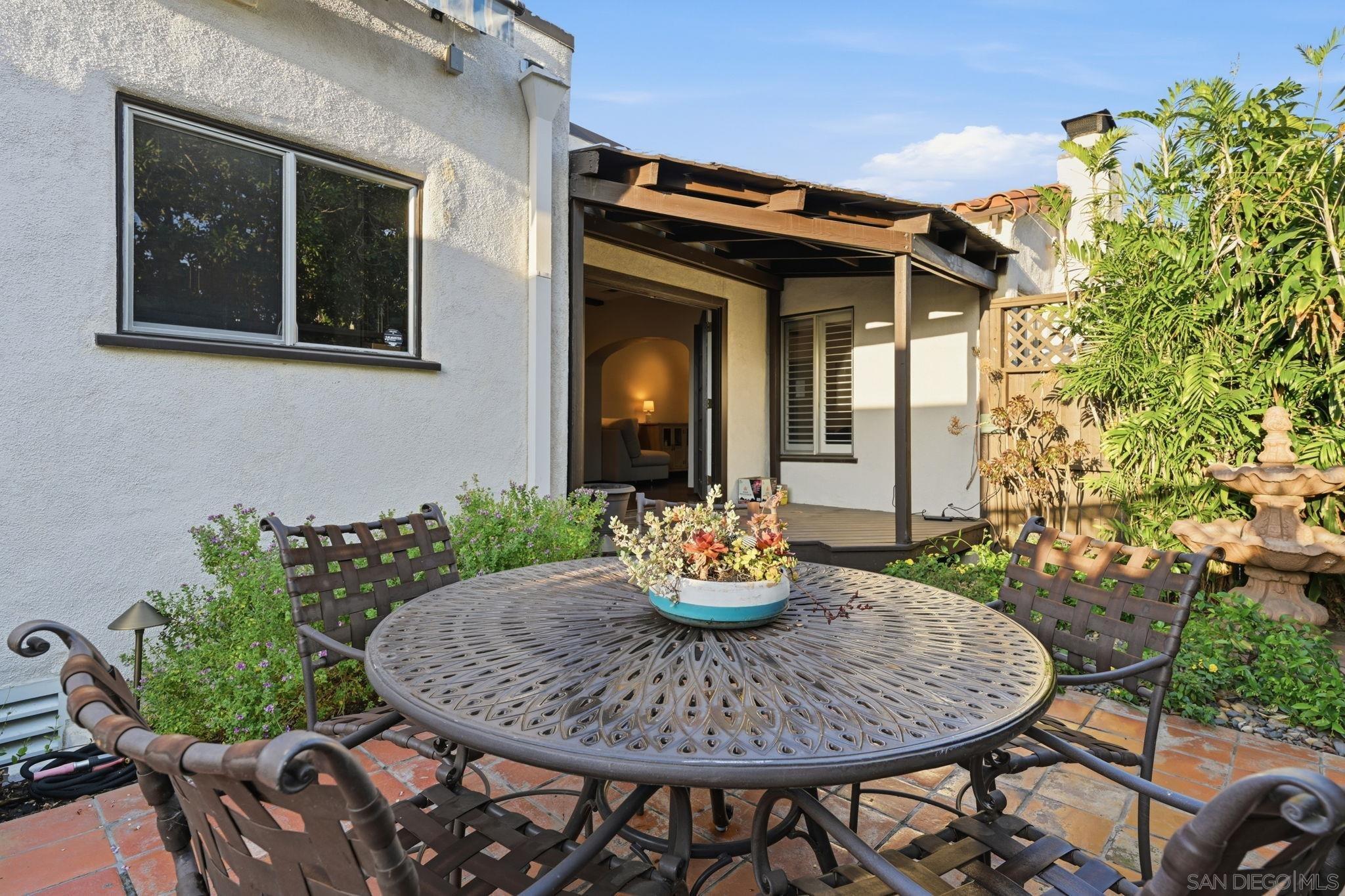 Detail Gallery Image 32 of 43 For 4606  Altadena Ave, San Diego,  CA 92115 - 3 Beds | 2 Baths