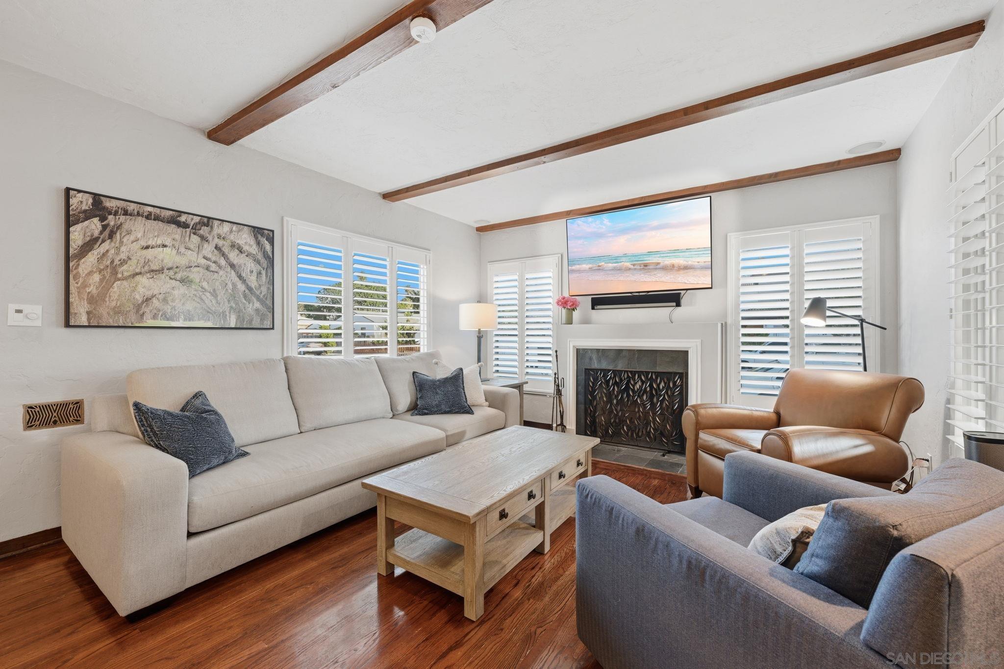 Detail Gallery Image 8 of 43 For 4606  Altadena Ave, San Diego,  CA 92115 - 3 Beds | 2 Baths