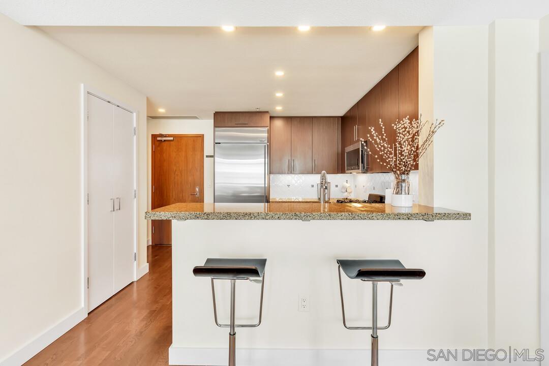 Detail Gallery Image 16 of 25 For 325  7th Ave  #705,  San Diego,  CA 92101 - 2 Beds | 2 Baths