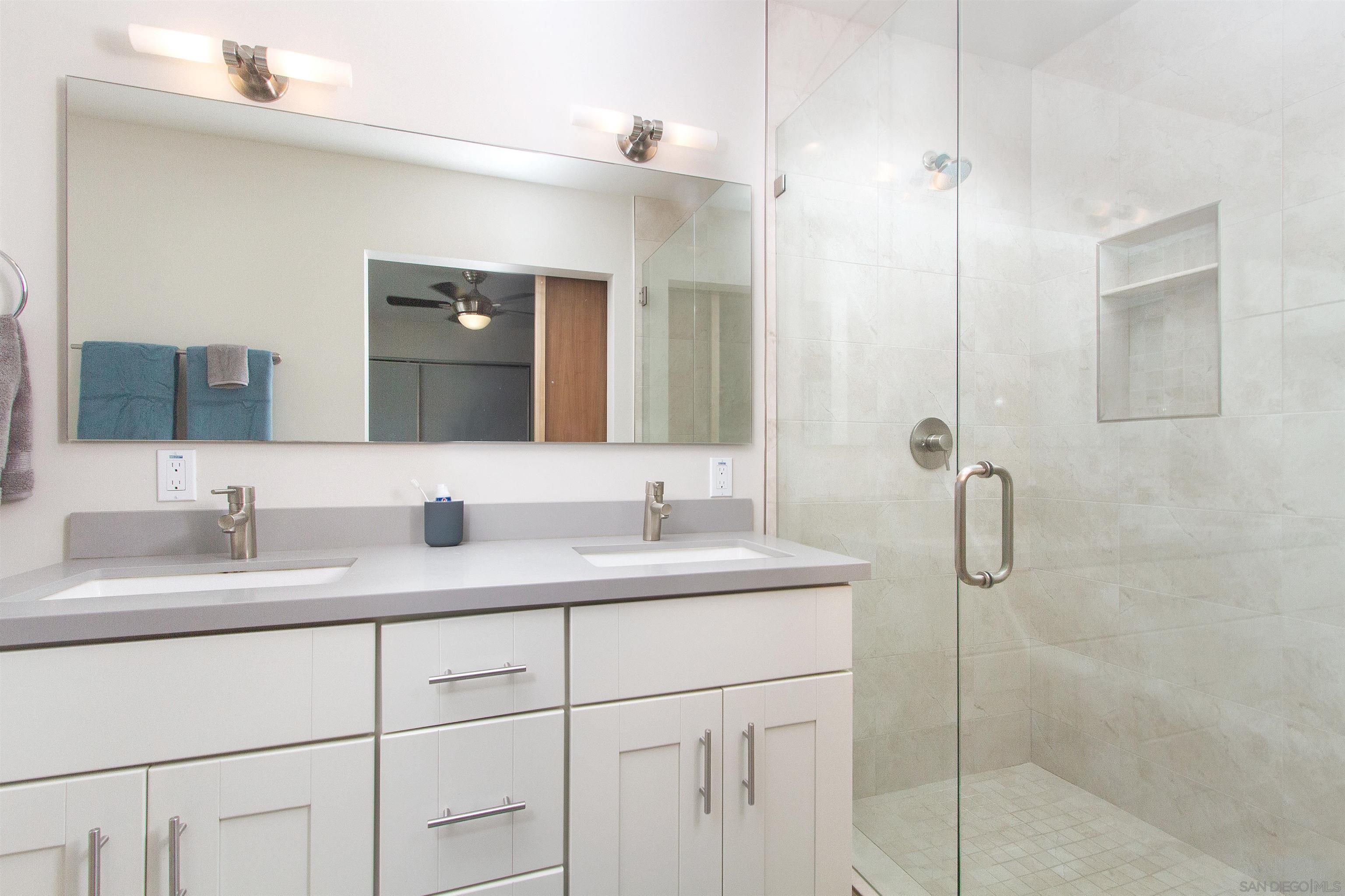 Detail Gallery Image 13 of 22 For 3045  Keats Street, San Diego,  CA 92106 - 3 Beds | 2/1 Baths