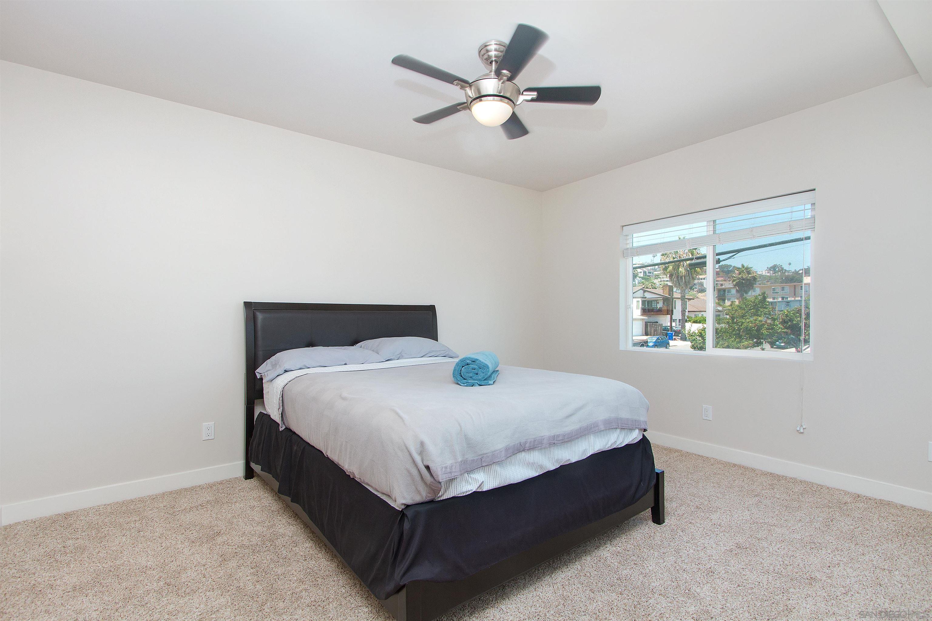 Detail Gallery Image 15 of 22 For 3045  Keats Street, San Diego,  CA 92106 - 3 Beds | 2/1 Baths