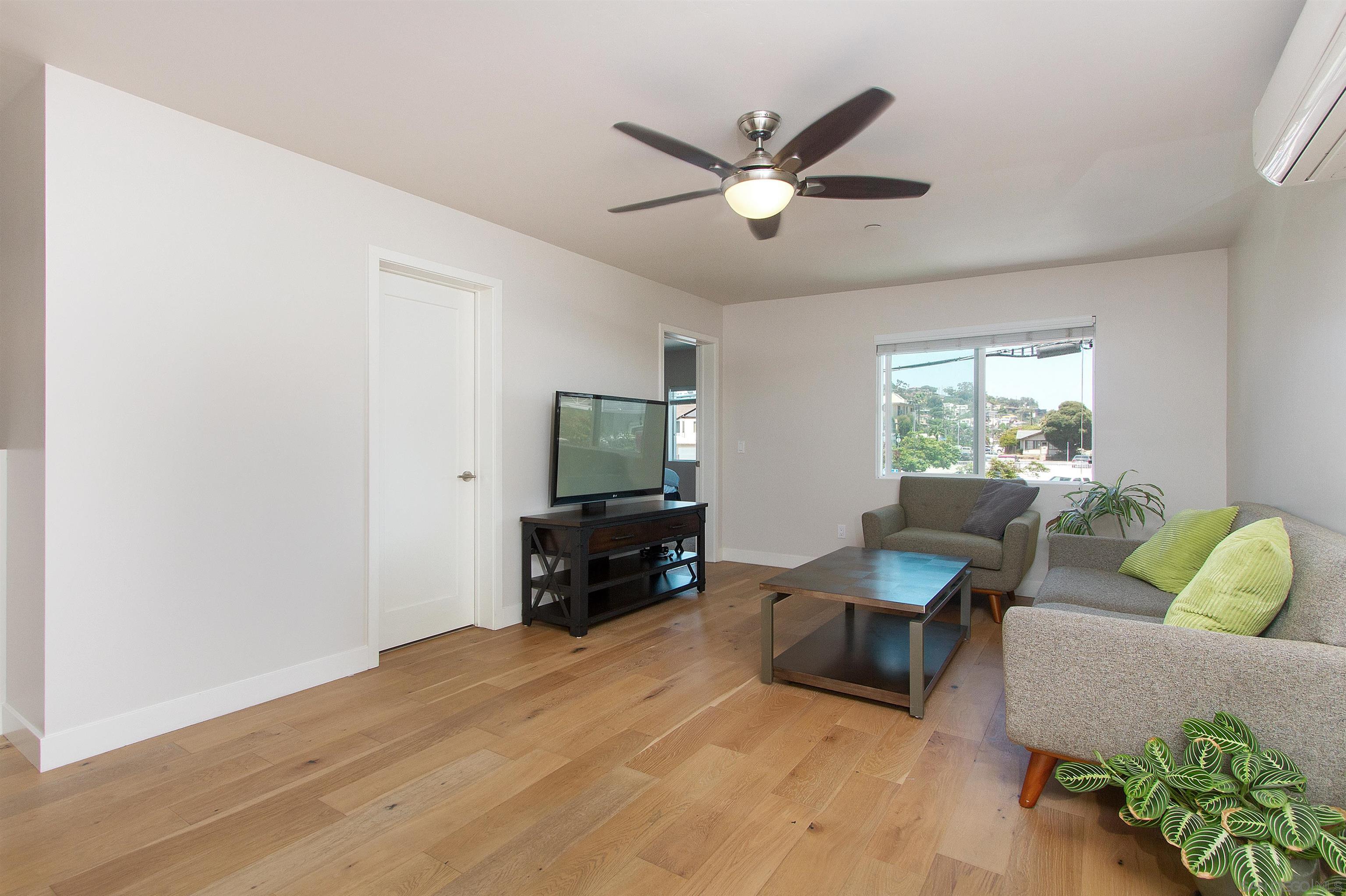 Detail Gallery Image 18 of 22 For 3045  Keats Street, San Diego,  CA 92106 - 3 Beds | 2/1 Baths