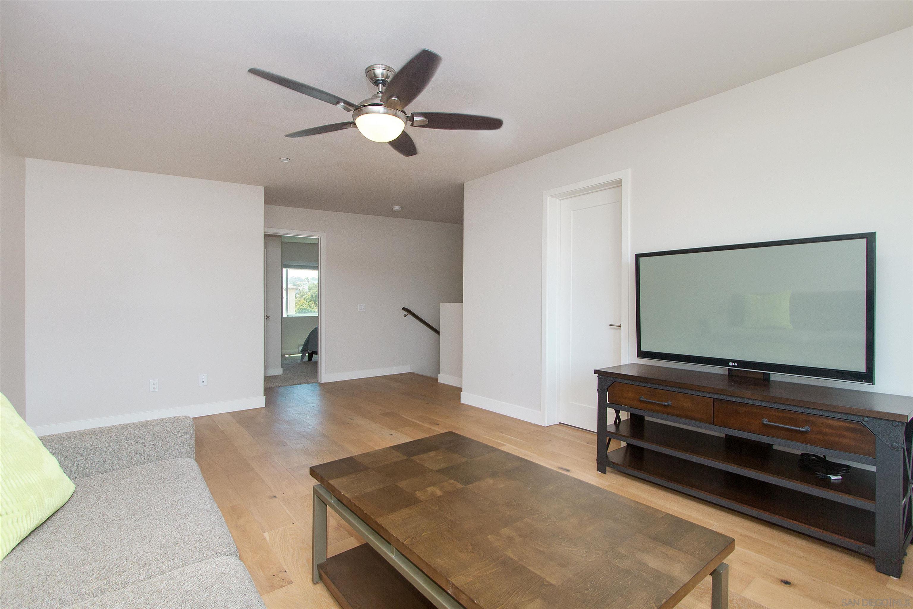Detail Gallery Image 19 of 22 For 3045  Keats Street, San Diego,  CA 92106 - 3 Beds | 2/1 Baths