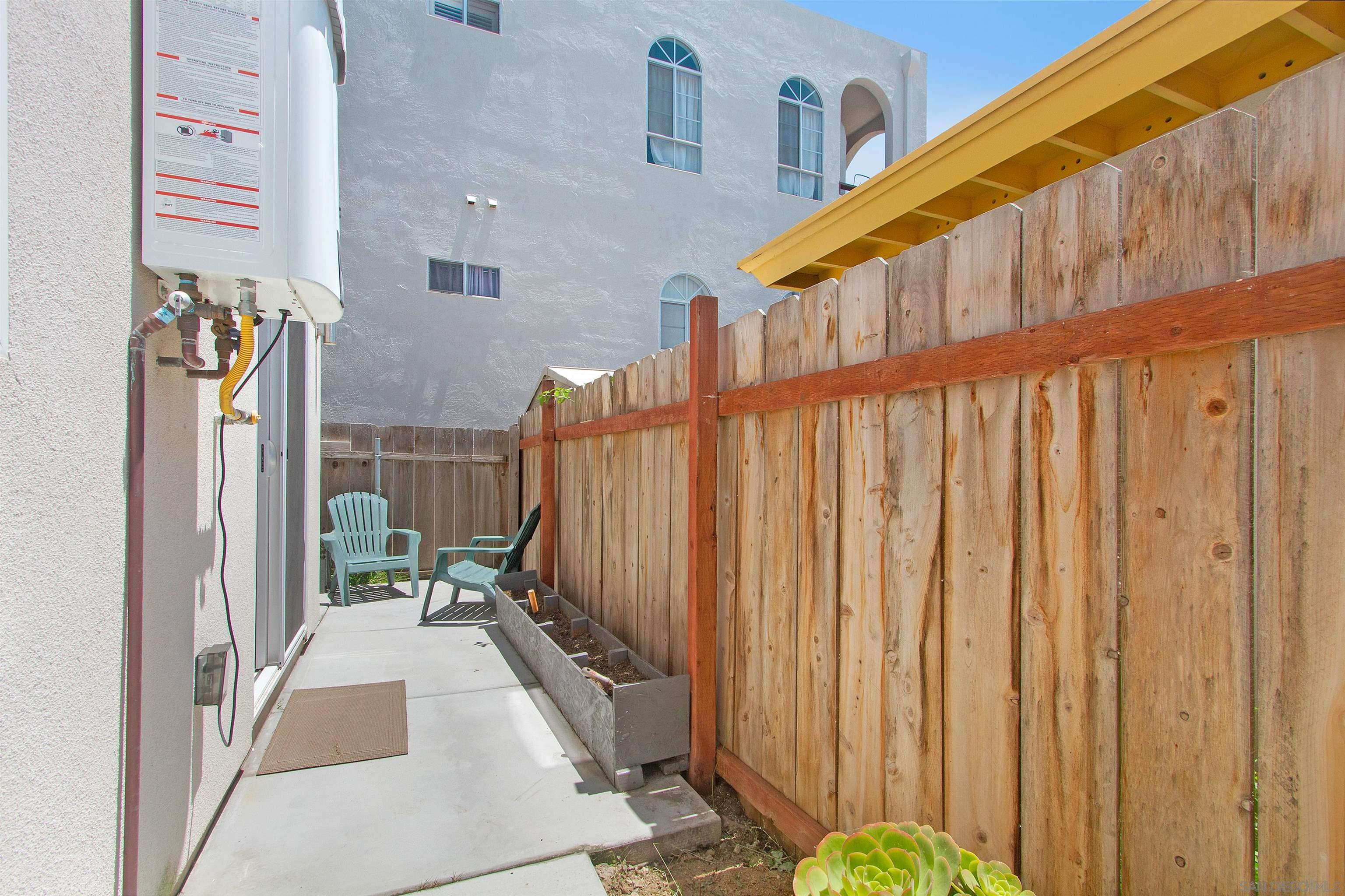Detail Gallery Image 10 of 22 For 3045  Keats Street, San Diego,  CA 92106 - 3 Beds | 2/1 Baths