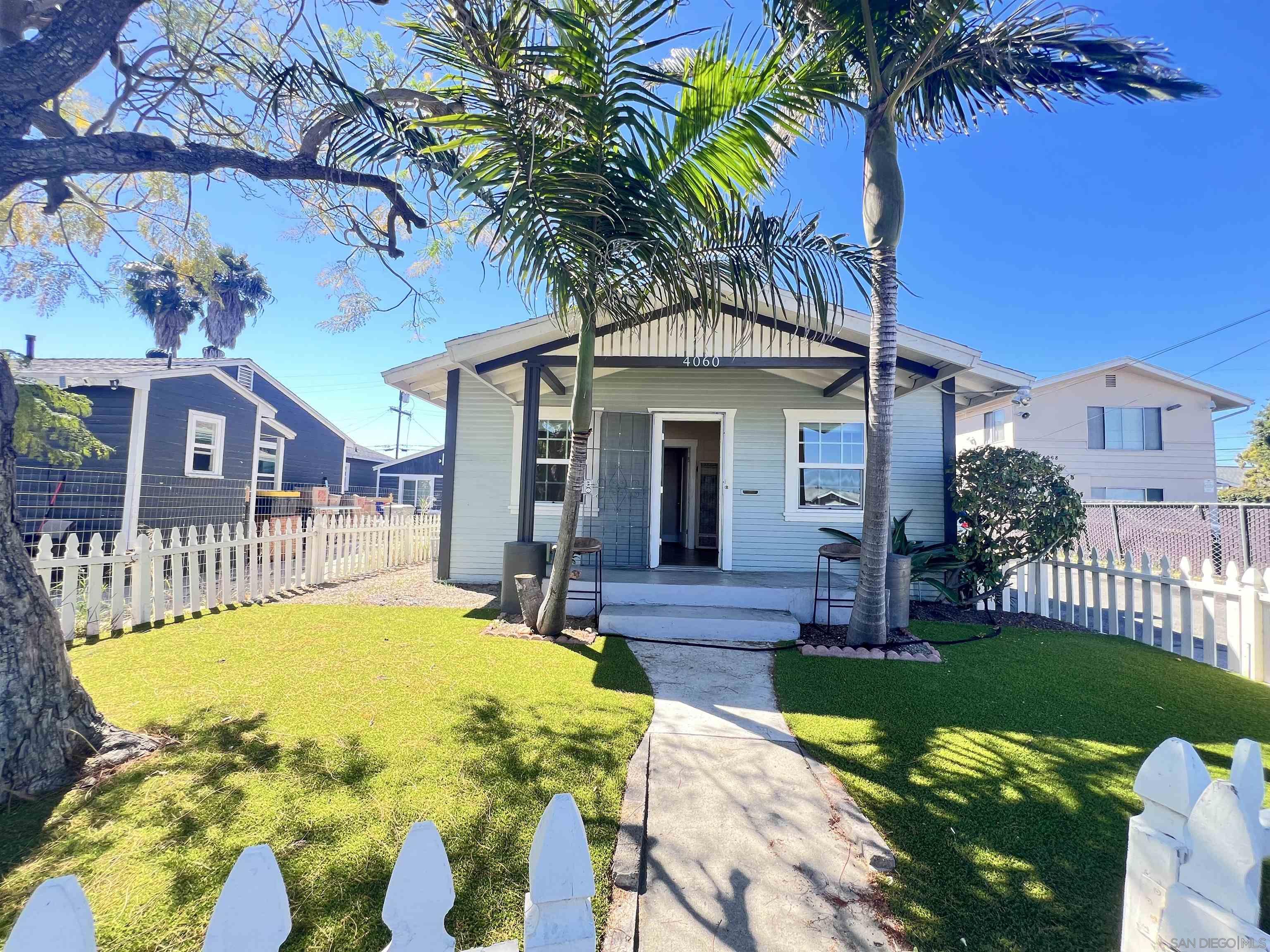 Front Image Thumbnail for SD260007256