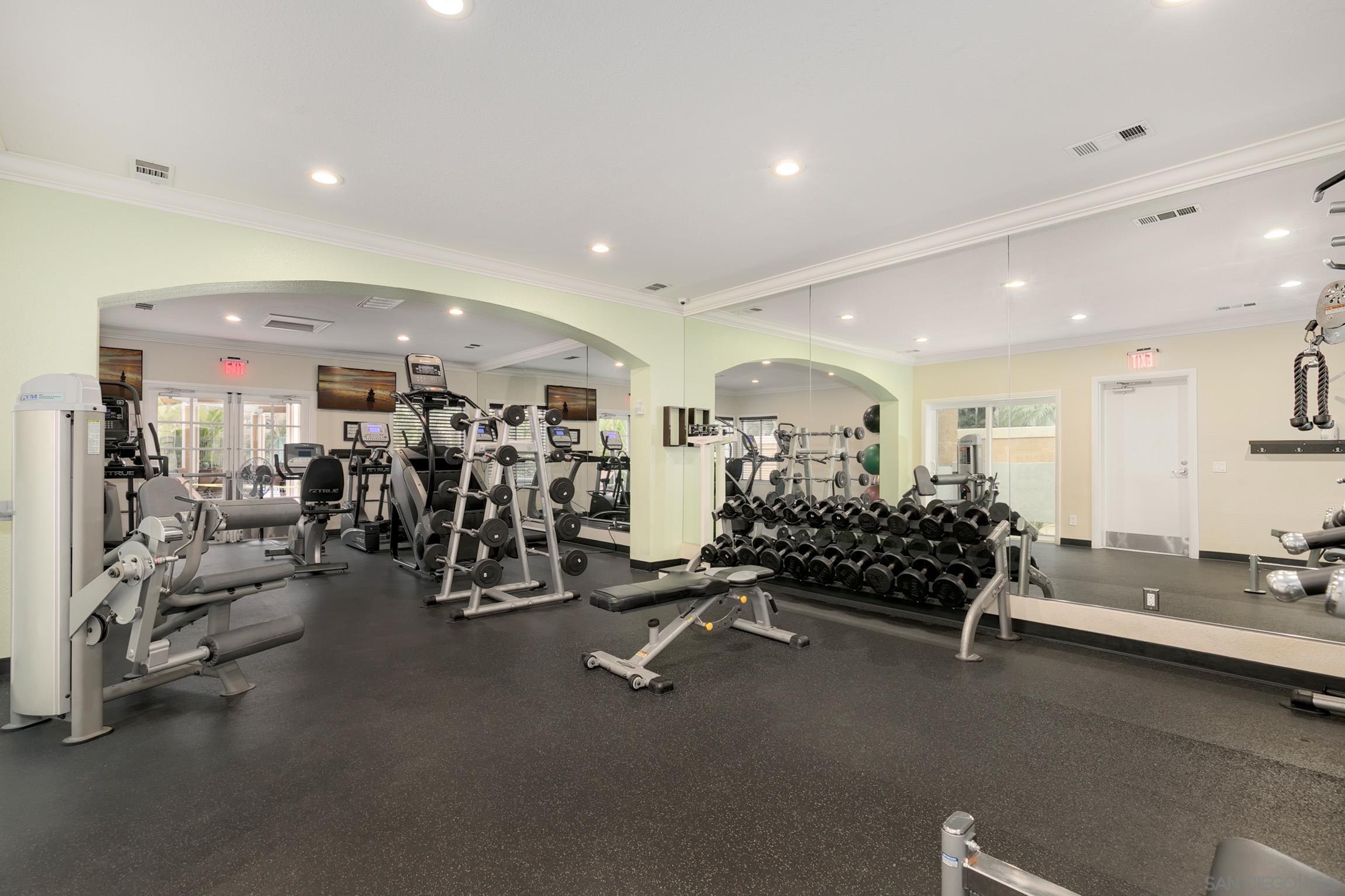 Detail Gallery Image 18 of 19 For 2220  Camino De La Reina  #302,  San Diego,  CA 92108 - 1 Beds | 1 Baths