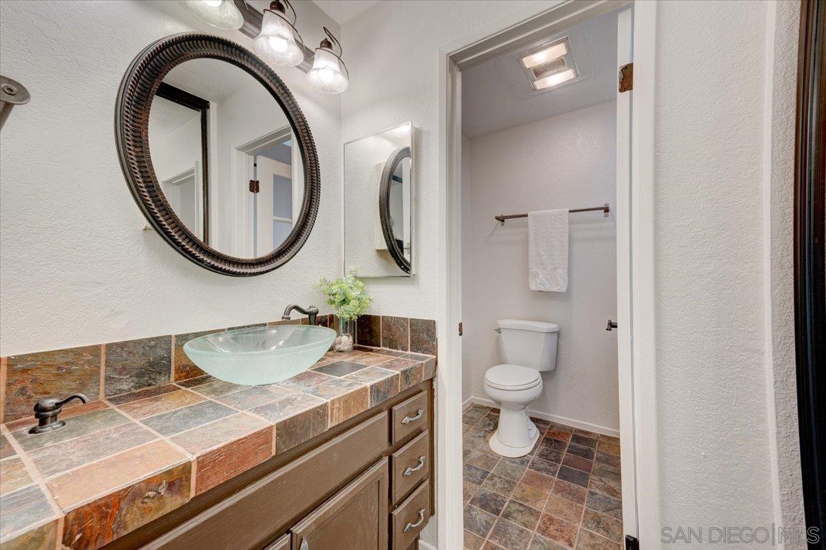 Detail Gallery Image 17 of 43 For 2232  River Run Dr  #198,  San Diego,  CA 92108 - 2 Beds | 2 Baths