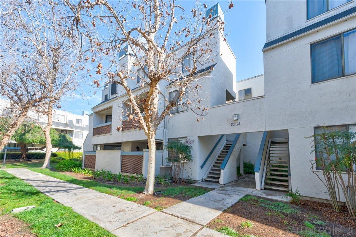 Detail Gallery Image 3 of 43 For 2232  River Run Dr  #198,  San Diego,  CA 92108 - 2 Beds | 2 Baths