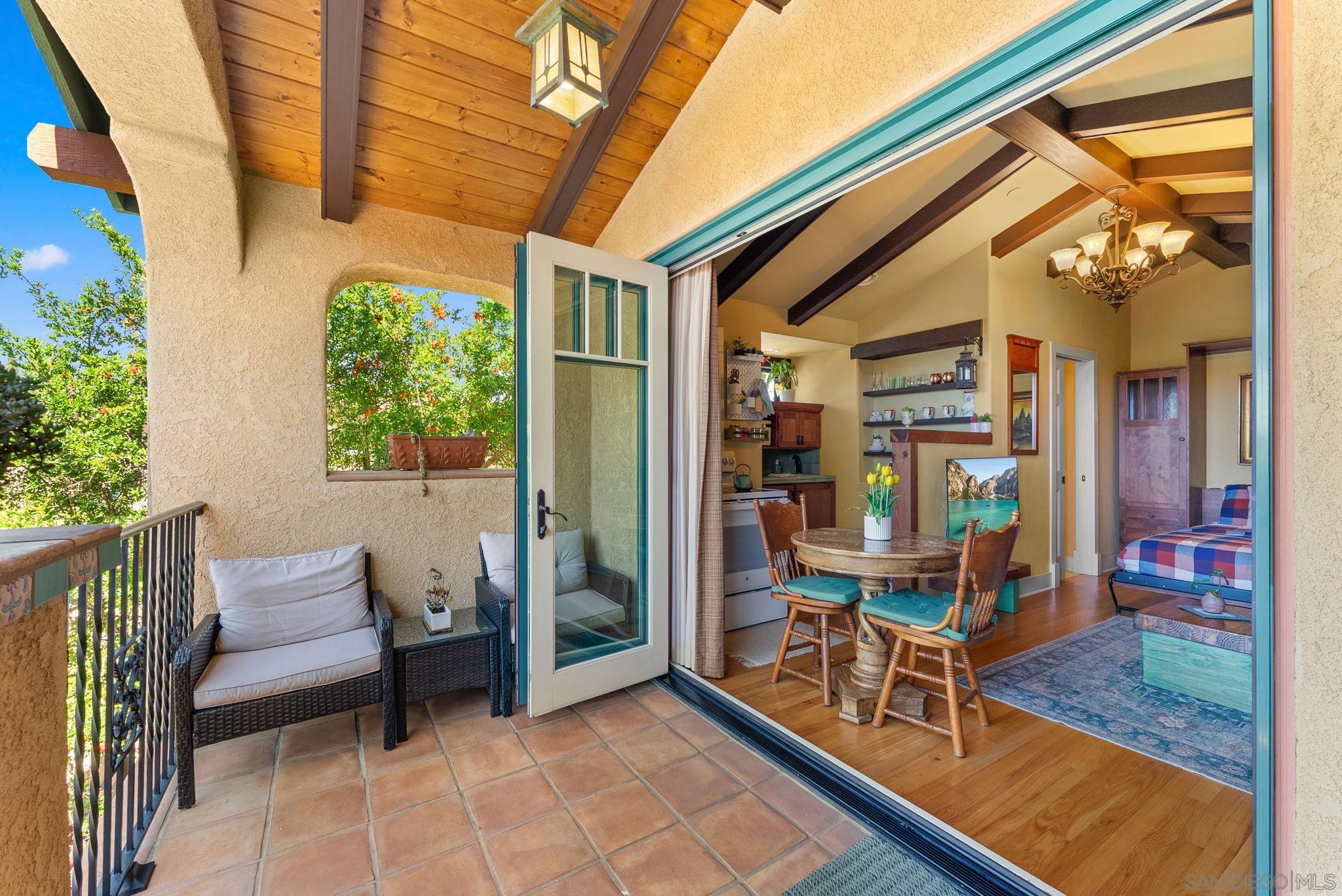 Detail Gallery Image 18 of 48 For 4621  Alabama St, San Diego,  CA 92116 - 4 Beds | 4 Baths