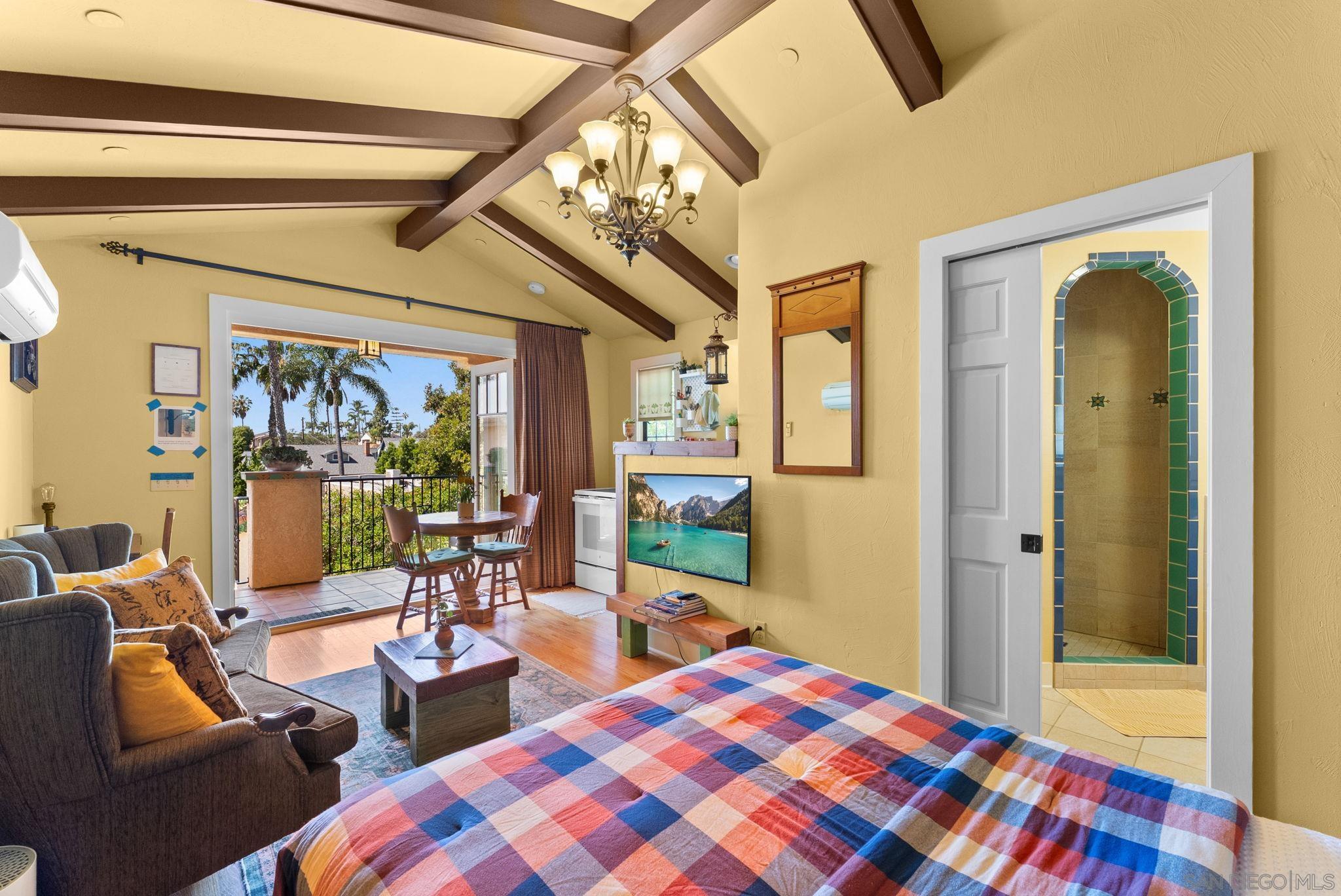 Detail Gallery Image 21 of 48 For 4621  Alabama St, San Diego,  CA 92116 - 4 Beds | 4 Baths