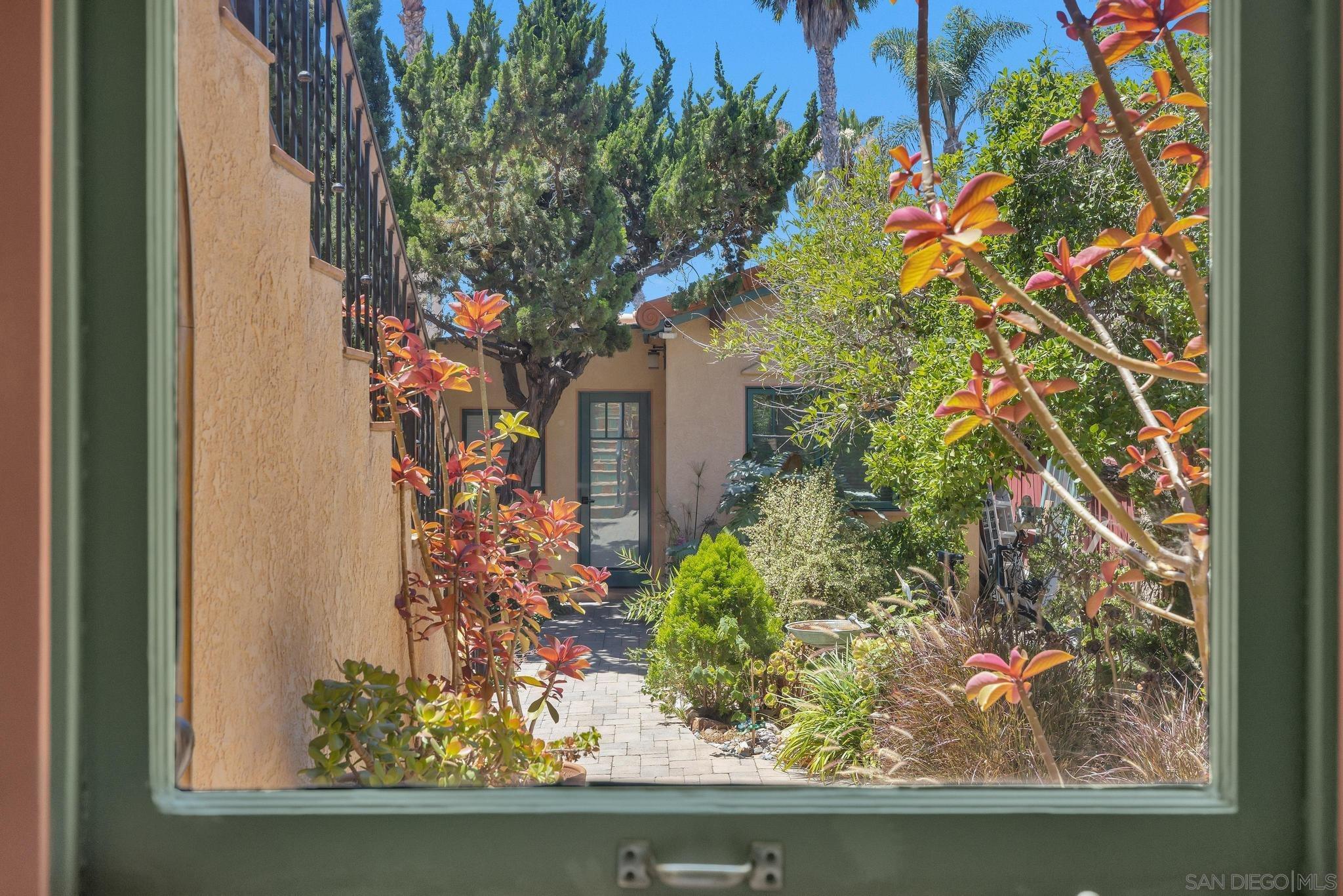 Detail Gallery Image 39 of 48 For 4621  Alabama St, San Diego,  CA 92116 - 4 Beds | 4 Baths