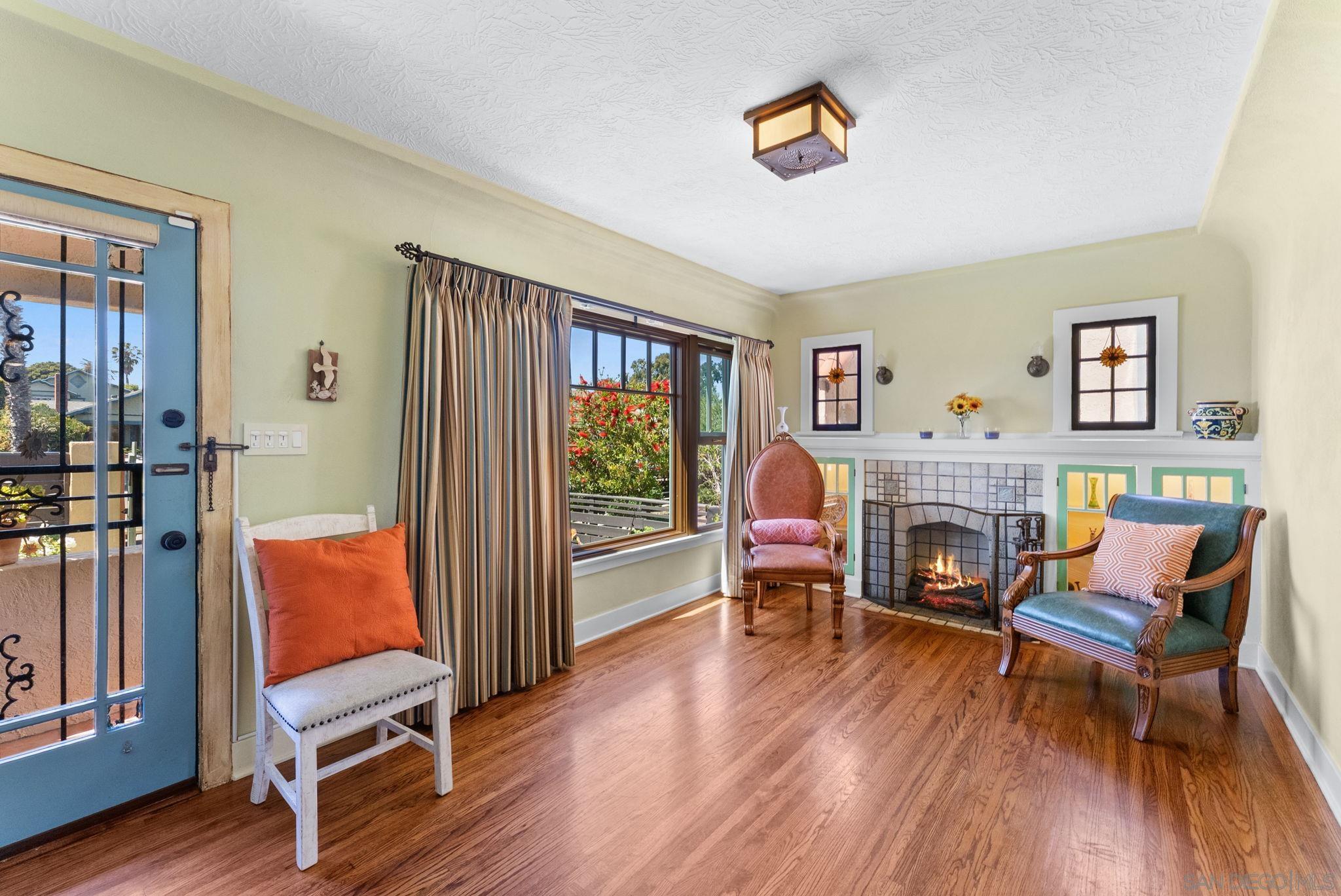 Detail Gallery Image 6 of 48 For 4621  Alabama St, San Diego,  CA 92116 - 4 Beds | 4 Baths