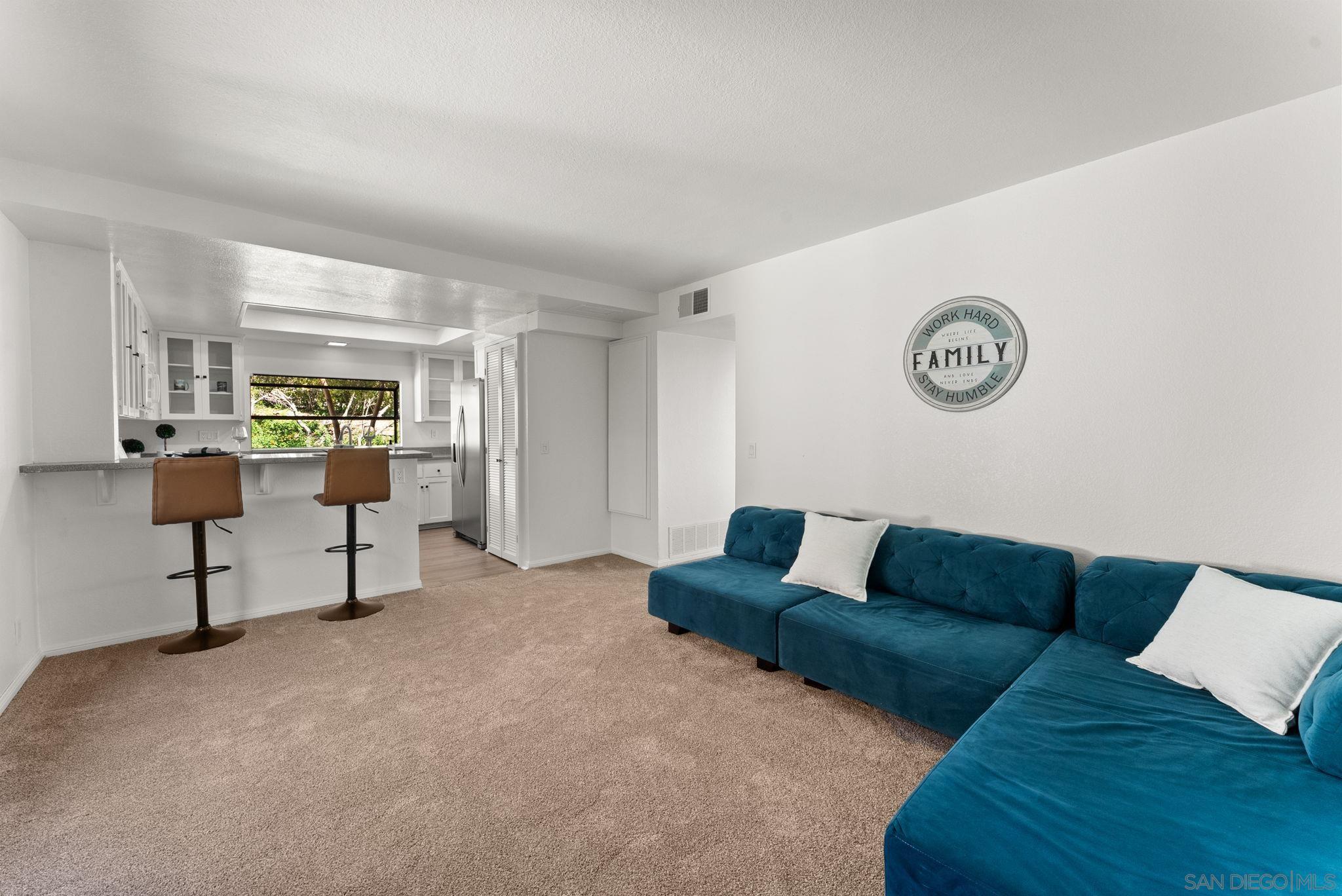 Detail Gallery Image 12 of 51 For 11496  Cesped, San Diego,  CA 92124 - 4 Beds | 2/1 Baths