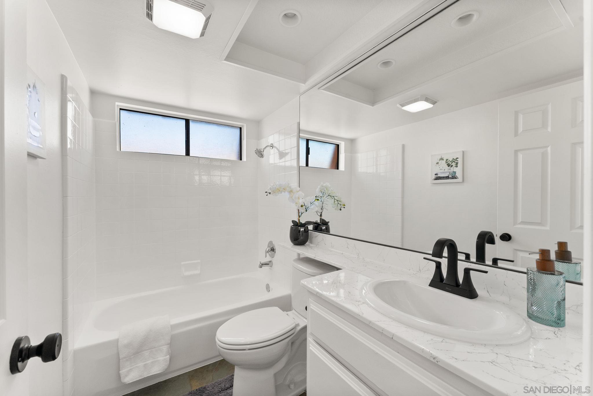 Detail Gallery Image 28 of 51 For 11496  Cesped, San Diego,  CA 92124 - 4 Beds | 2/1 Baths