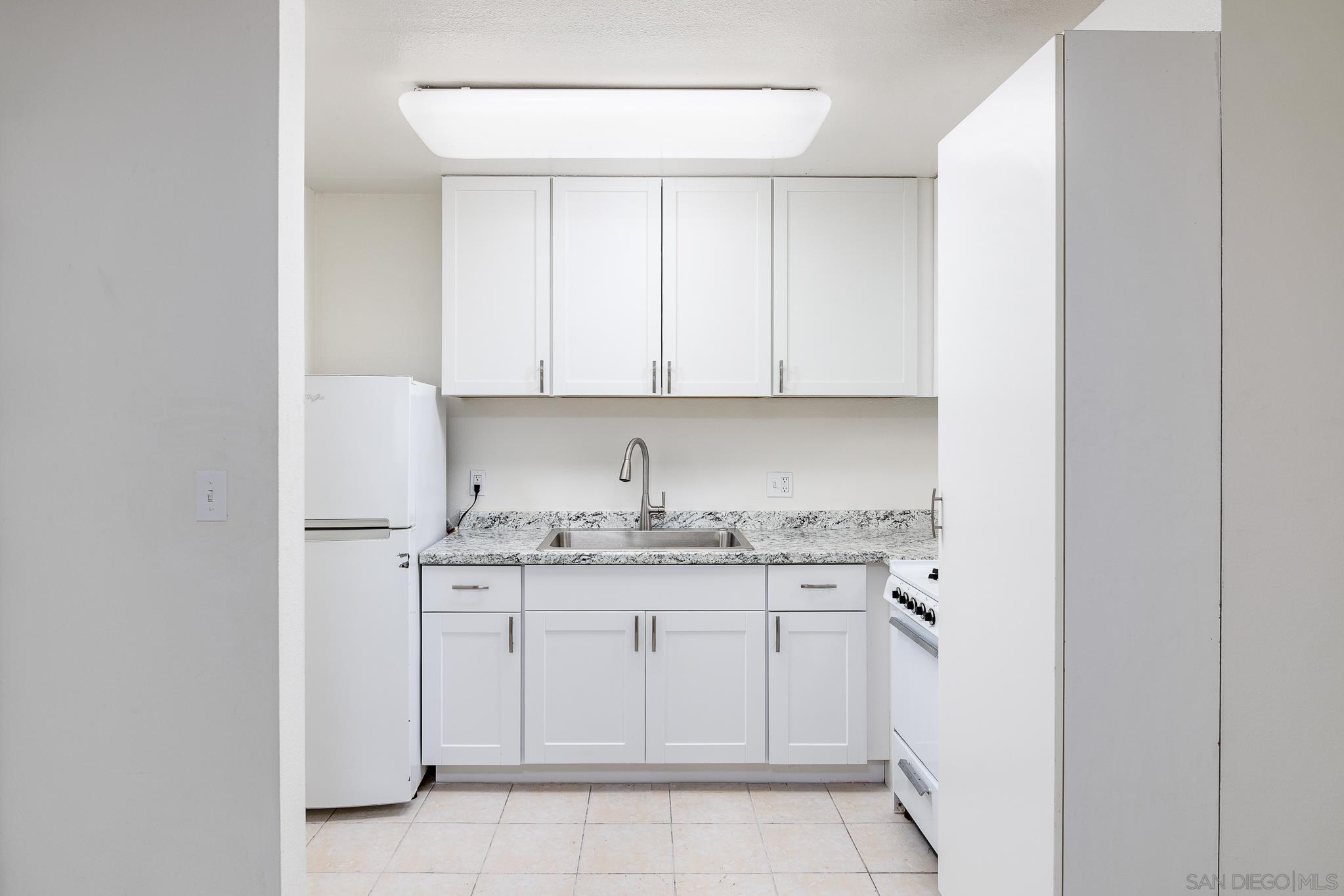 Detail Gallery Image 4 of 41 For 1621 S Hotel Circle  #E120,  San Diego,  CA 92108 - 0 Beds | 1 Baths