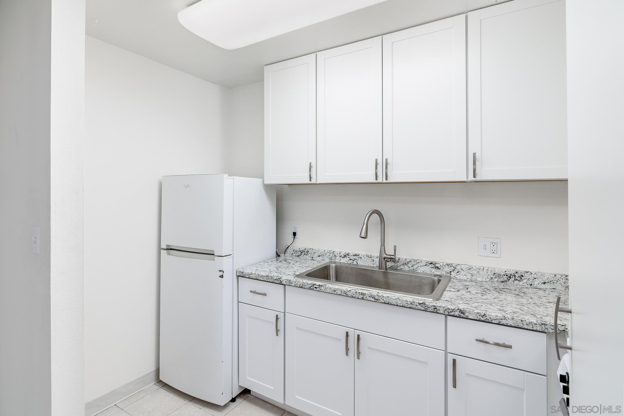 Detail Gallery Image 5 of 41 For 1621 S Hotel Circle  #E120,  San Diego,  CA 92108 - 0 Beds | 1 Baths