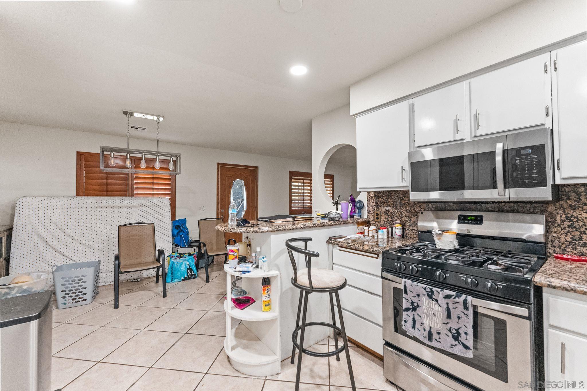 Detail Gallery Image 10 of 37 For 51886  Calle Torres Orduno, –,  CA 92236 - 4 Beds | 2 Baths