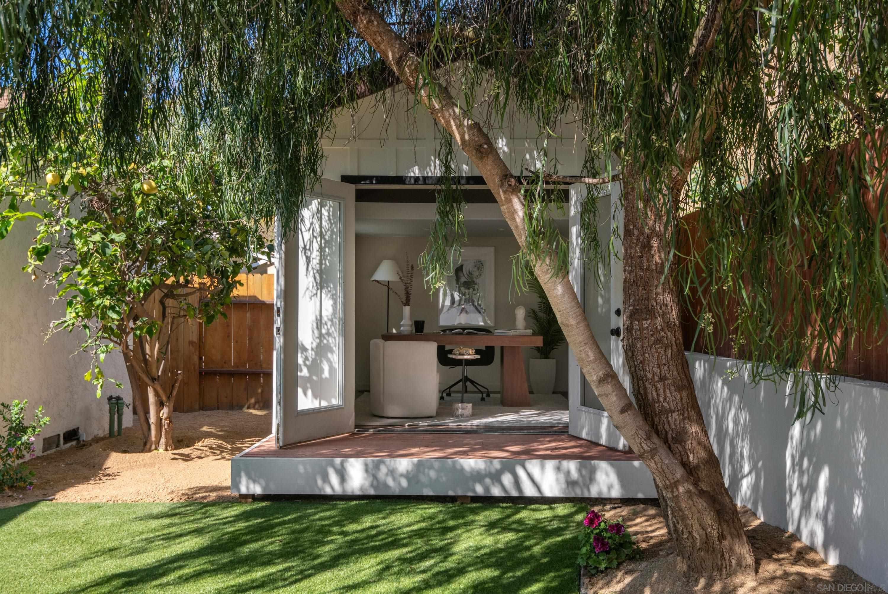 Detail Gallery Image 34 of 42 For 2711 N Arroyo Drive, San Diego,  CA 92103 - 3 Beds | 2 Baths