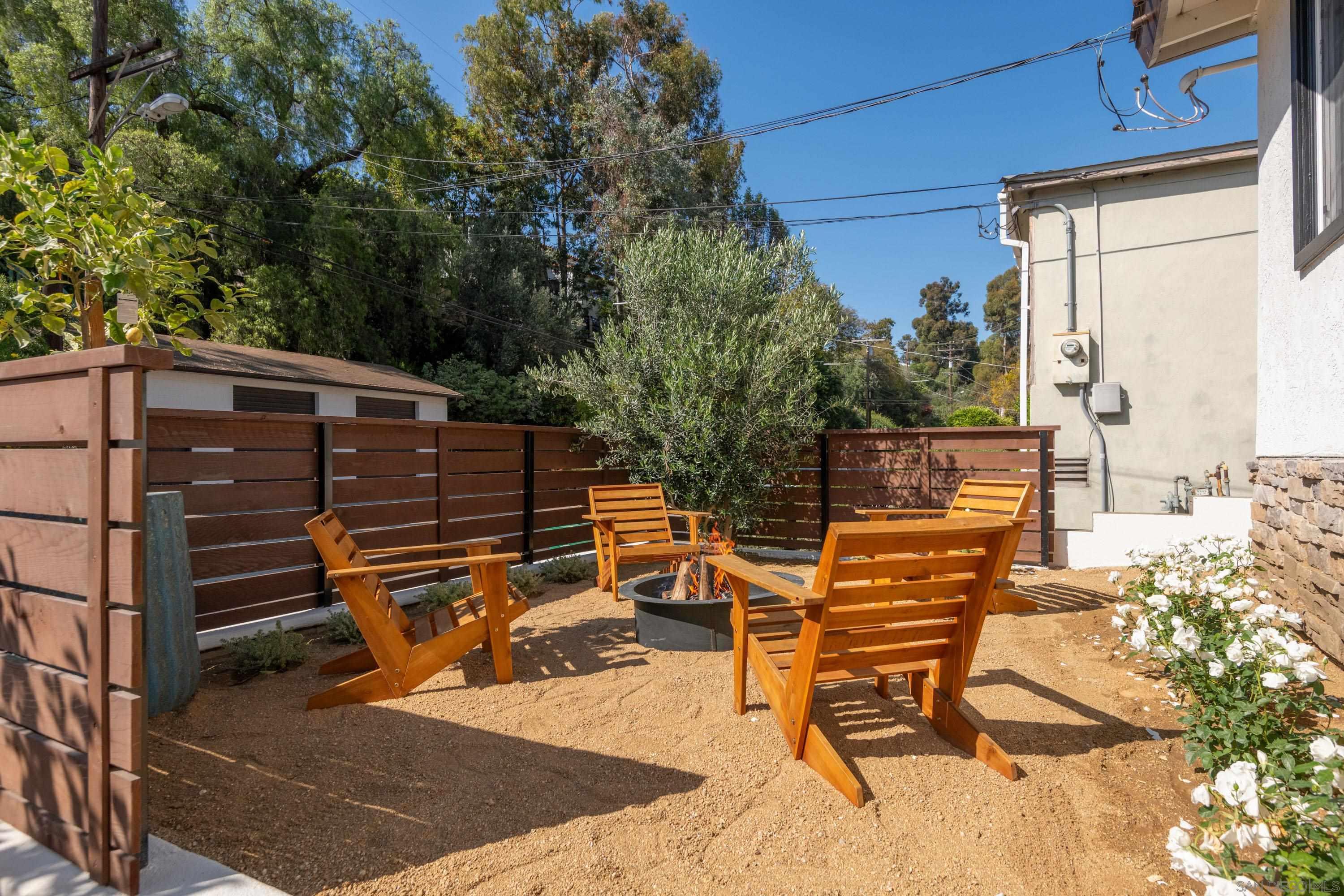 Detail Gallery Image 39 of 42 For 2711 N Arroyo Drive, San Diego,  CA 92103 - 3 Beds | 2 Baths