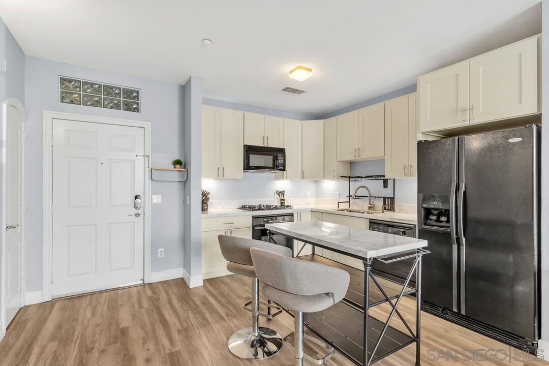 Detail Gallery Image 9 of 25 For 525  11th Ave  #1208,  San Diego,  CA 92101 - 1 Beds | 1 Baths