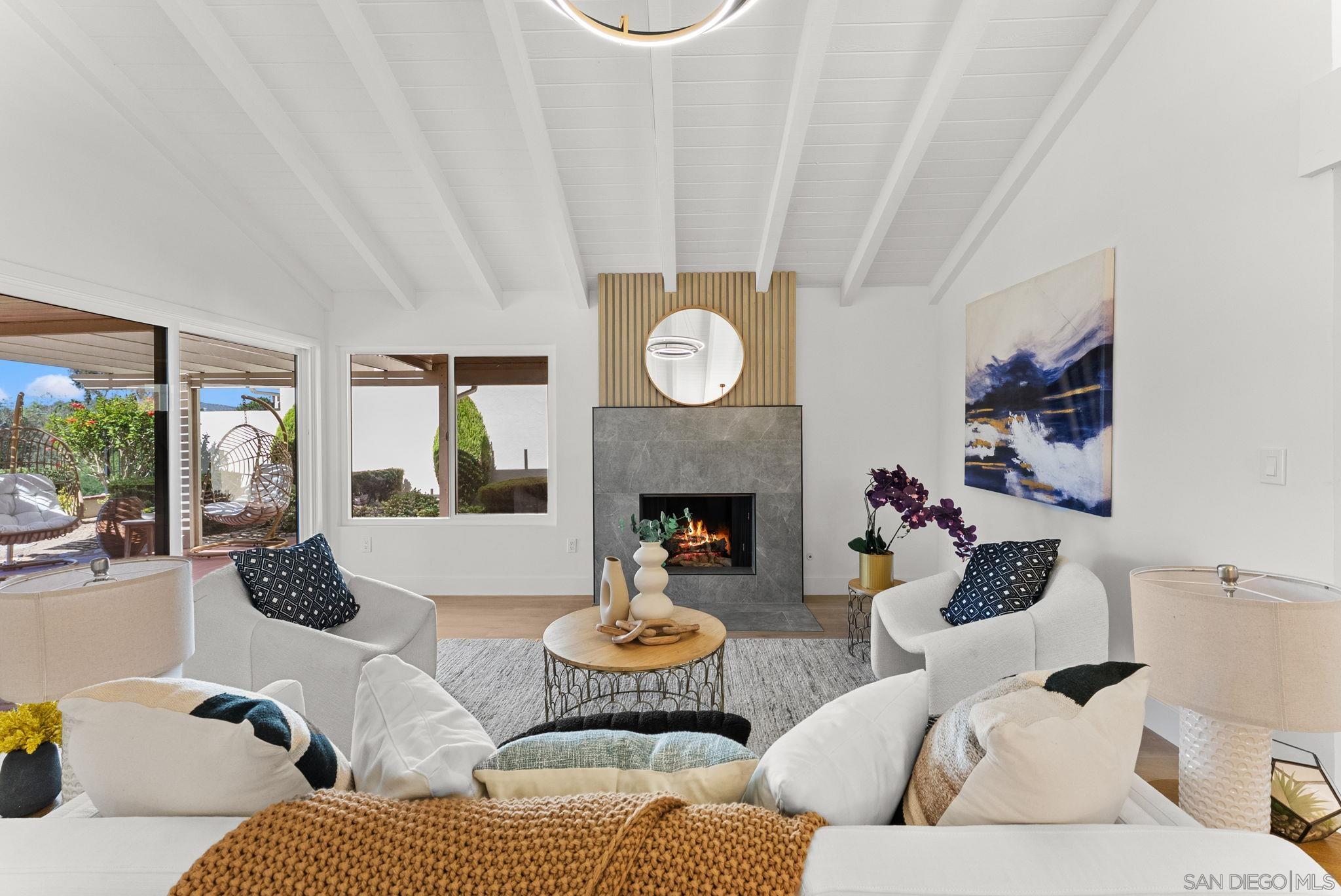 Detail Gallery Image 13 of 46 For 18038  Caminito Balata, San Diego,  CA 92128 - 3 Beds | 2 Baths