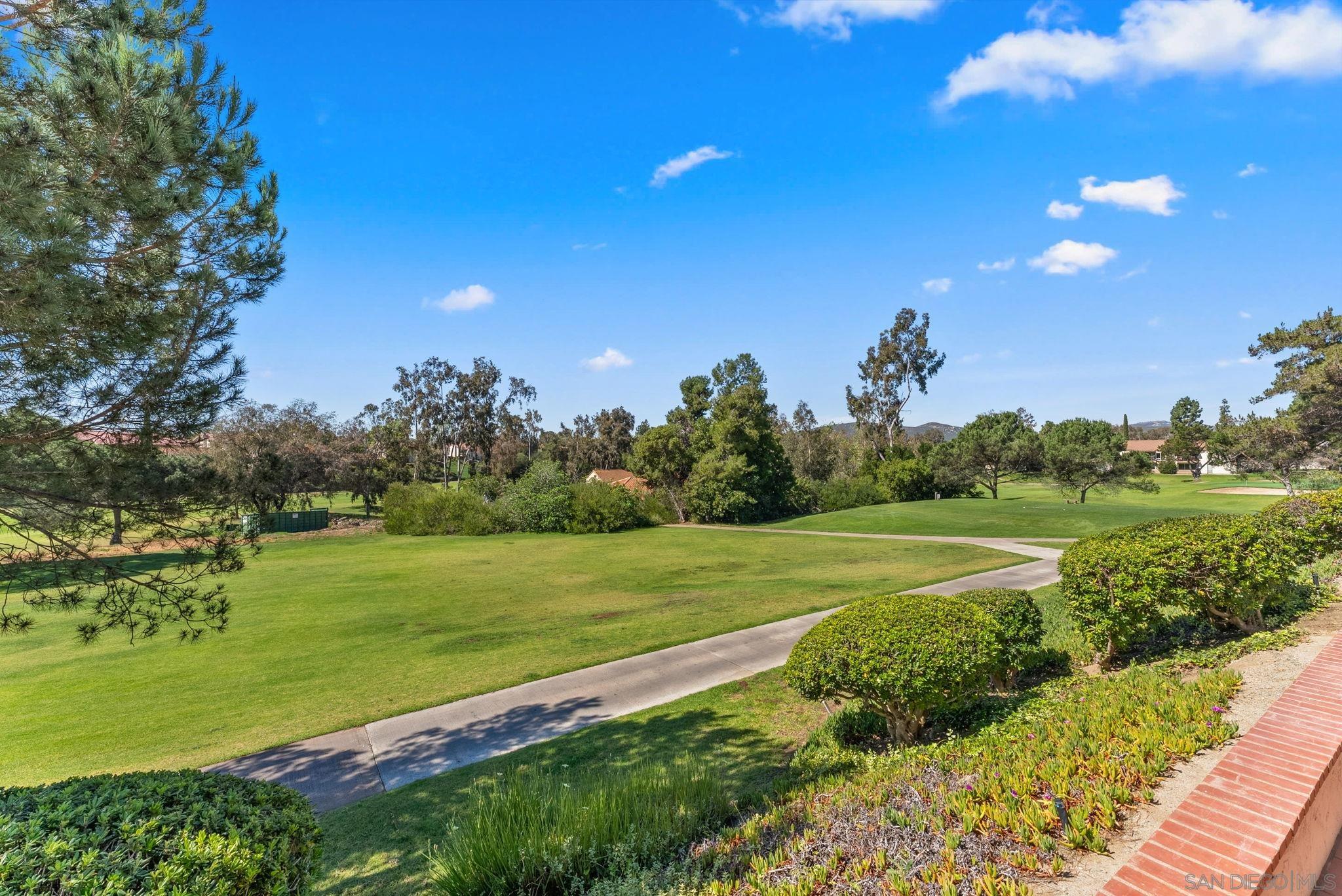 Detail Gallery Image 35 of 46 For 18038  Caminito Balata, San Diego,  CA 92128 - 3 Beds | 2 Baths