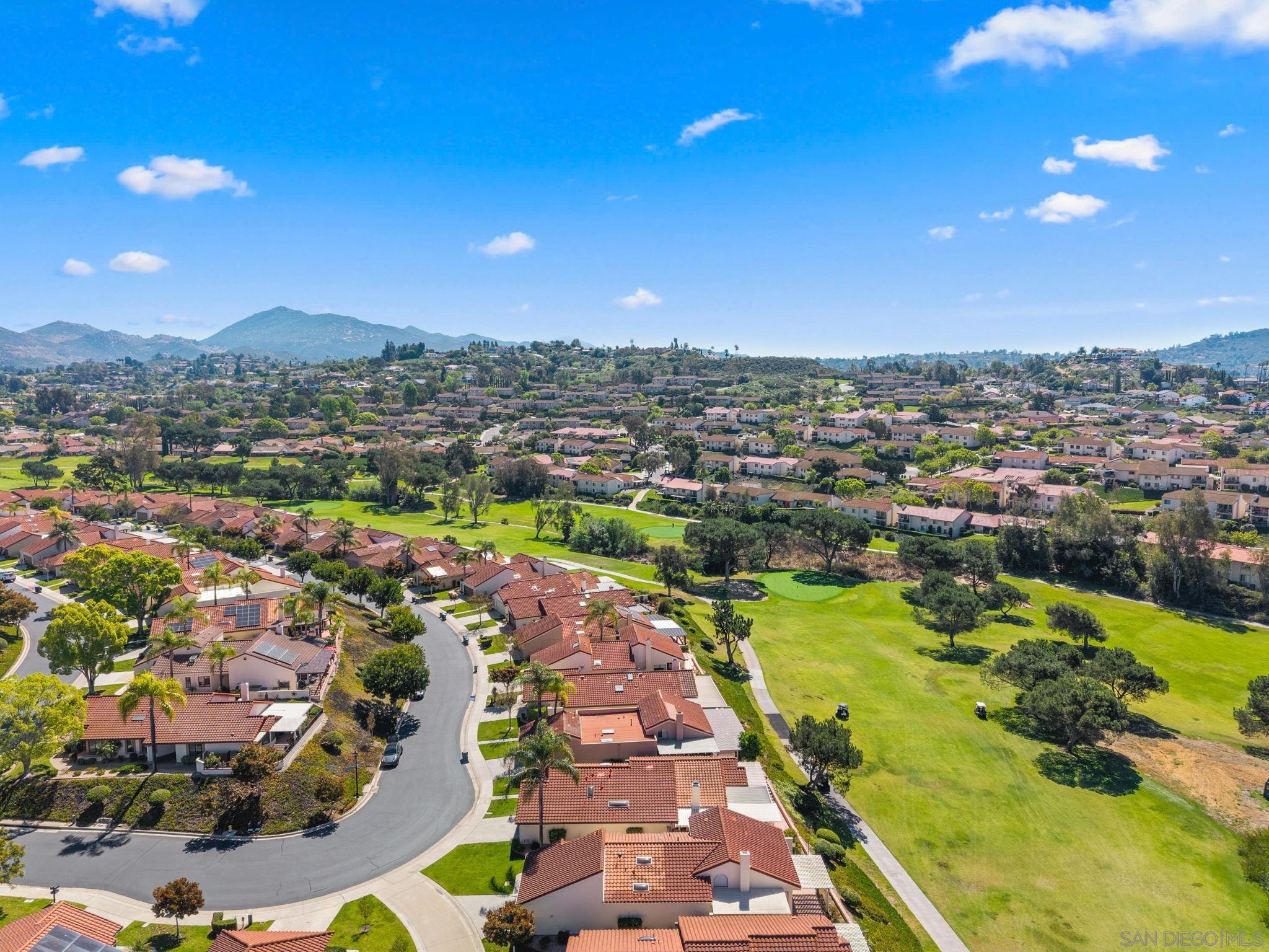 Detail Gallery Image 40 of 46 For 18038  Caminito Balata, San Diego,  CA 92128 - 3 Beds | 2 Baths