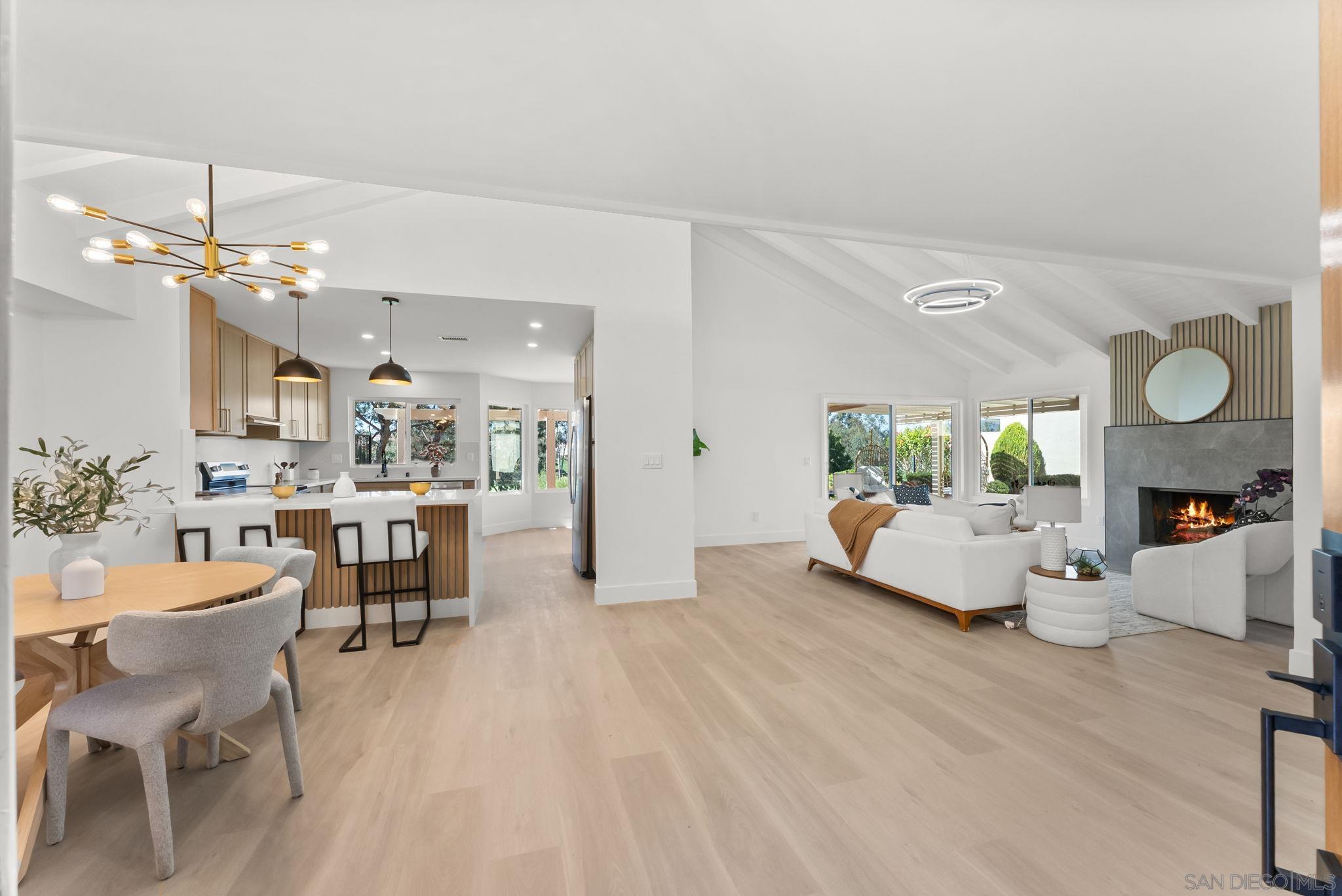 Detail Gallery Image 5 of 46 For 18038  Caminito Balata, San Diego,  CA 92128 - 3 Beds | 2 Baths