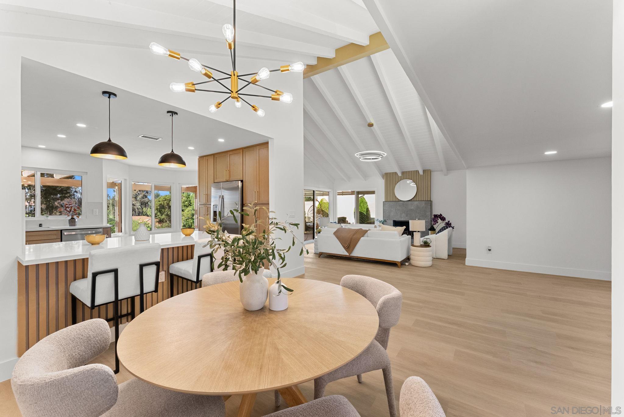 Detail Gallery Image 7 of 46 For 18038  Caminito Balata, San Diego,  CA 92128 - 3 Beds | 2 Baths