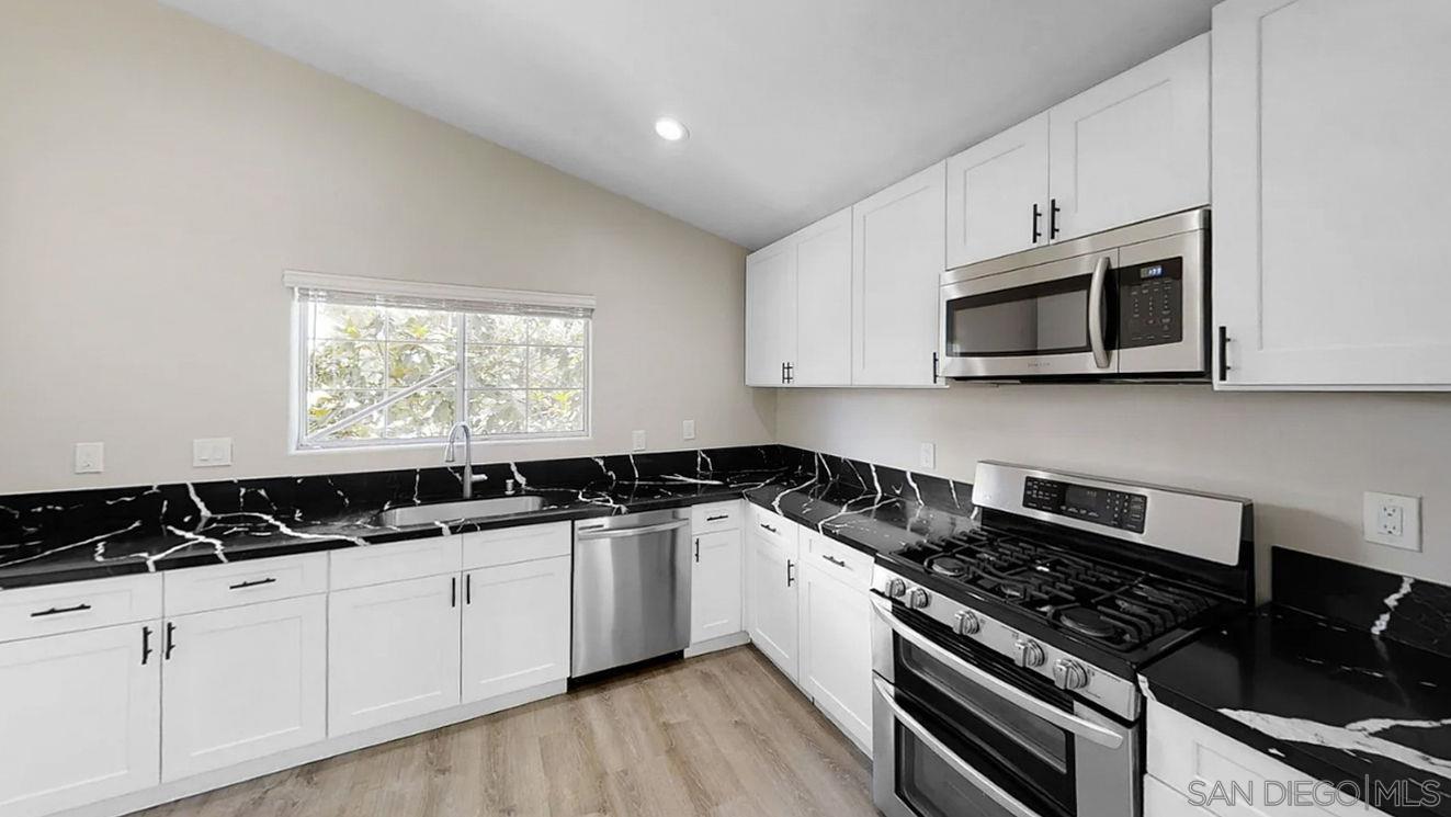 Detail Gallery Image 5 of 23 For 6497-99  Montezuma Rd, San Diego,  CA 92115 - – Beds | – Baths