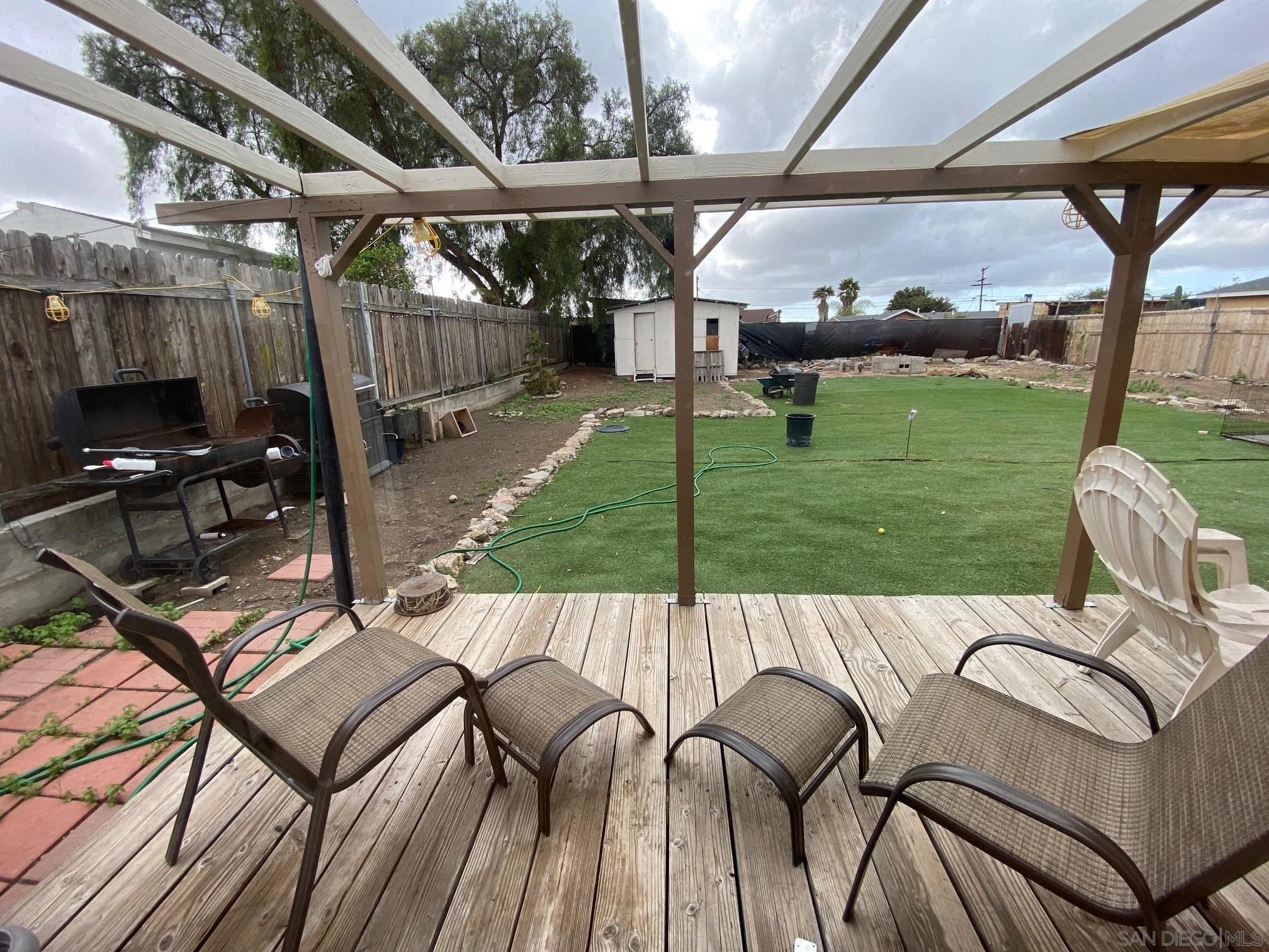 Detail Gallery Image 17 of 17 For 864  Glencoe Dr, San Diego,  CA 92114 - 3 Beds | 2 Baths