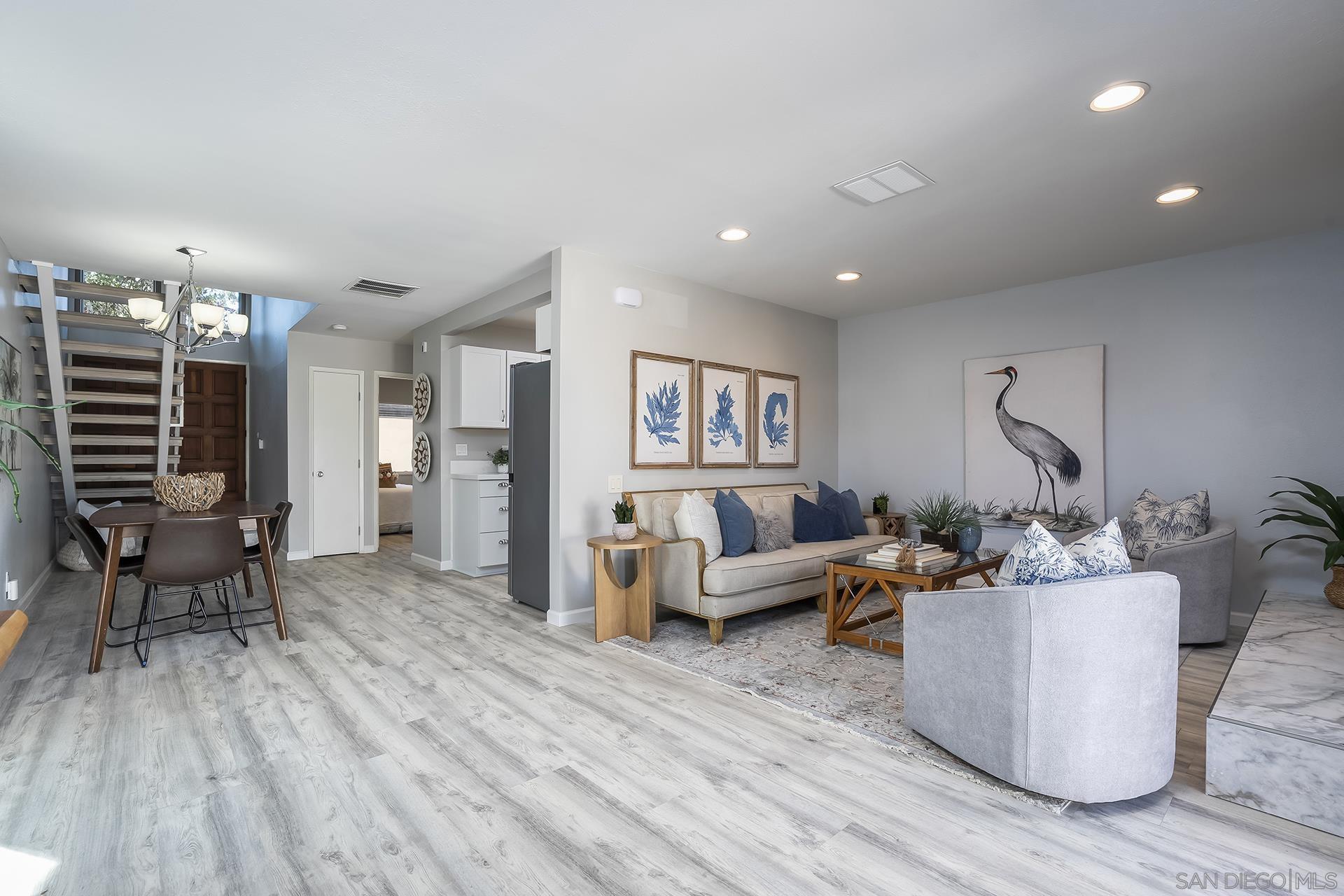 Detail Gallery Image 13 of 56 For 4242  Loma Riviera, San Diego,  CA 92110 - 3 Beds | 2 Baths