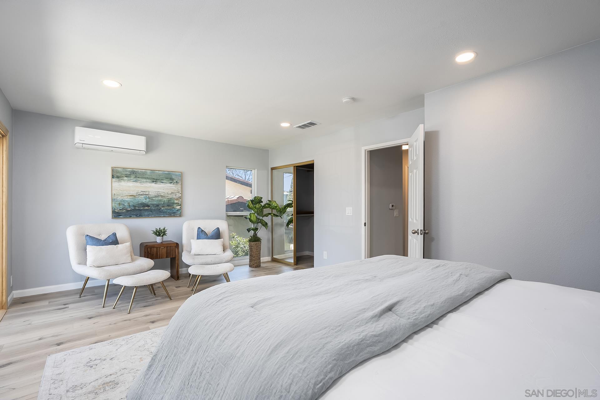 Detail Gallery Image 31 of 56 For 4242  Loma Riviera, San Diego,  CA 92110 - 3 Beds | 2 Baths