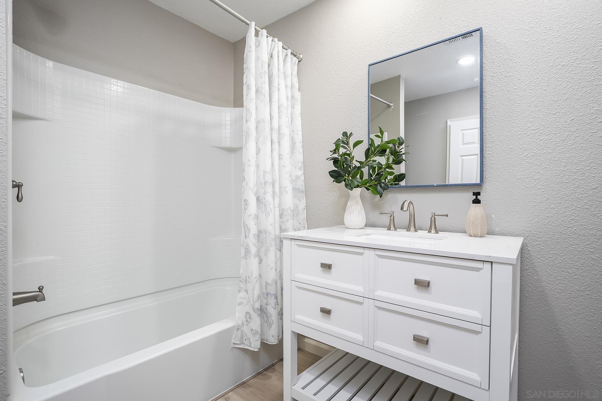 Detail Gallery Image 37 of 56 For 4242  Loma Riviera, San Diego,  CA 92110 - 3 Beds | 2 Baths