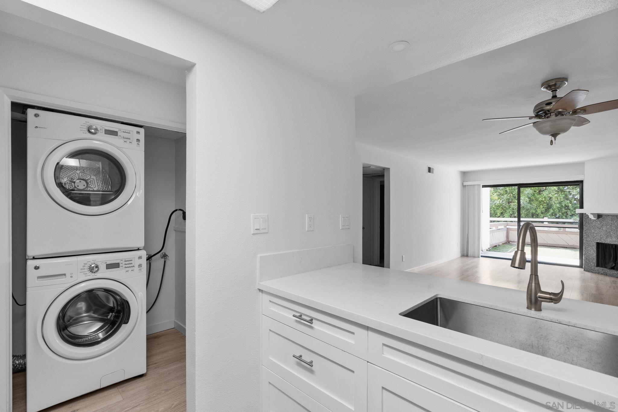 Detail Gallery Image 5 of 26 For 1687  Melrose Ave  #D,  Chula Vista,  CA 91911 - 2 Beds | 2 Baths