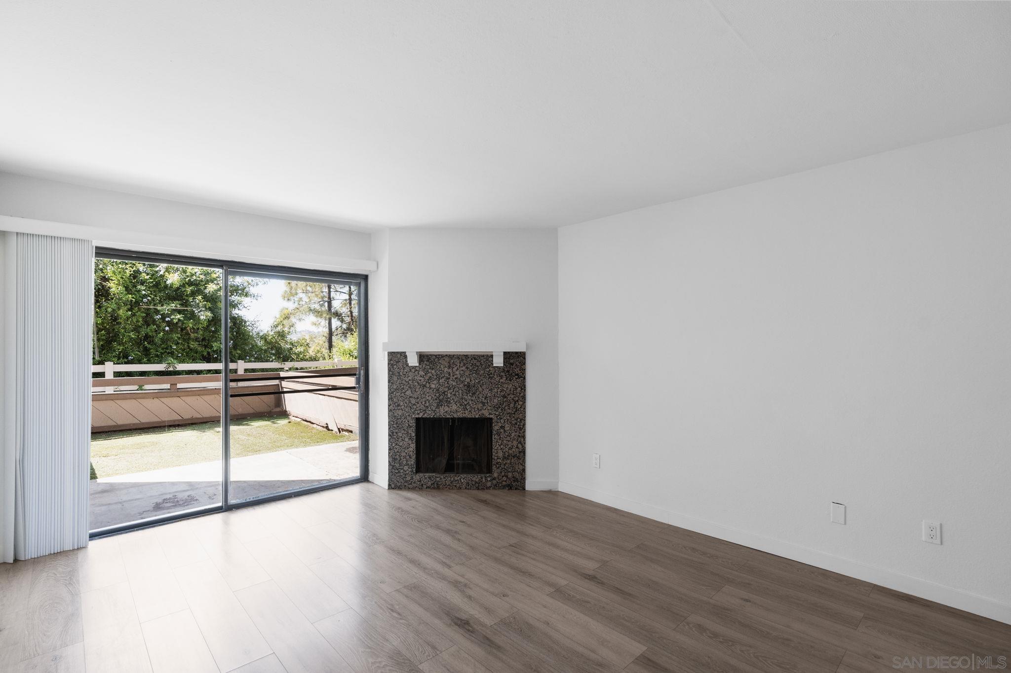 Detail Gallery Image 8 of 26 For 1687  Melrose Ave  #D,  Chula Vista,  CA 91911 - 2 Beds | 2 Baths