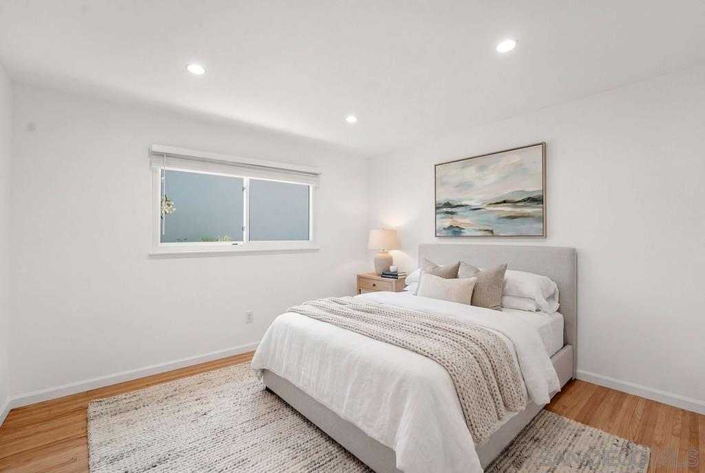 Detail Gallery Image 23 of 37 For 5622  Ladybird Lane, La Jolla,  CA 92037 - 4 Beds | 2 Baths