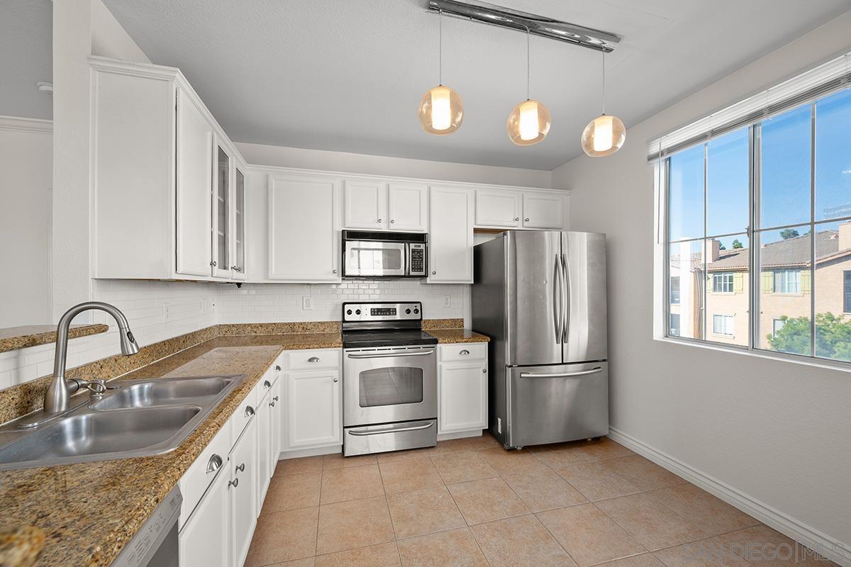 Detail Gallery Image 8 of 48 For 3830  Elijah Court  #428,  San Diego,  CA 92130 - 2 Beds | 2 Baths