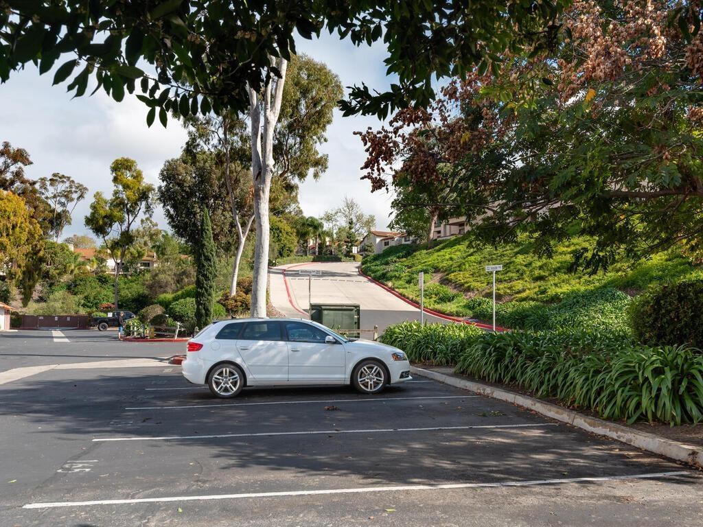 Detail Gallery Image 35 of 44 For 2822  Winthrop Ave, Carlsbad,  CA 92010 - 2 Beds | 2 Baths