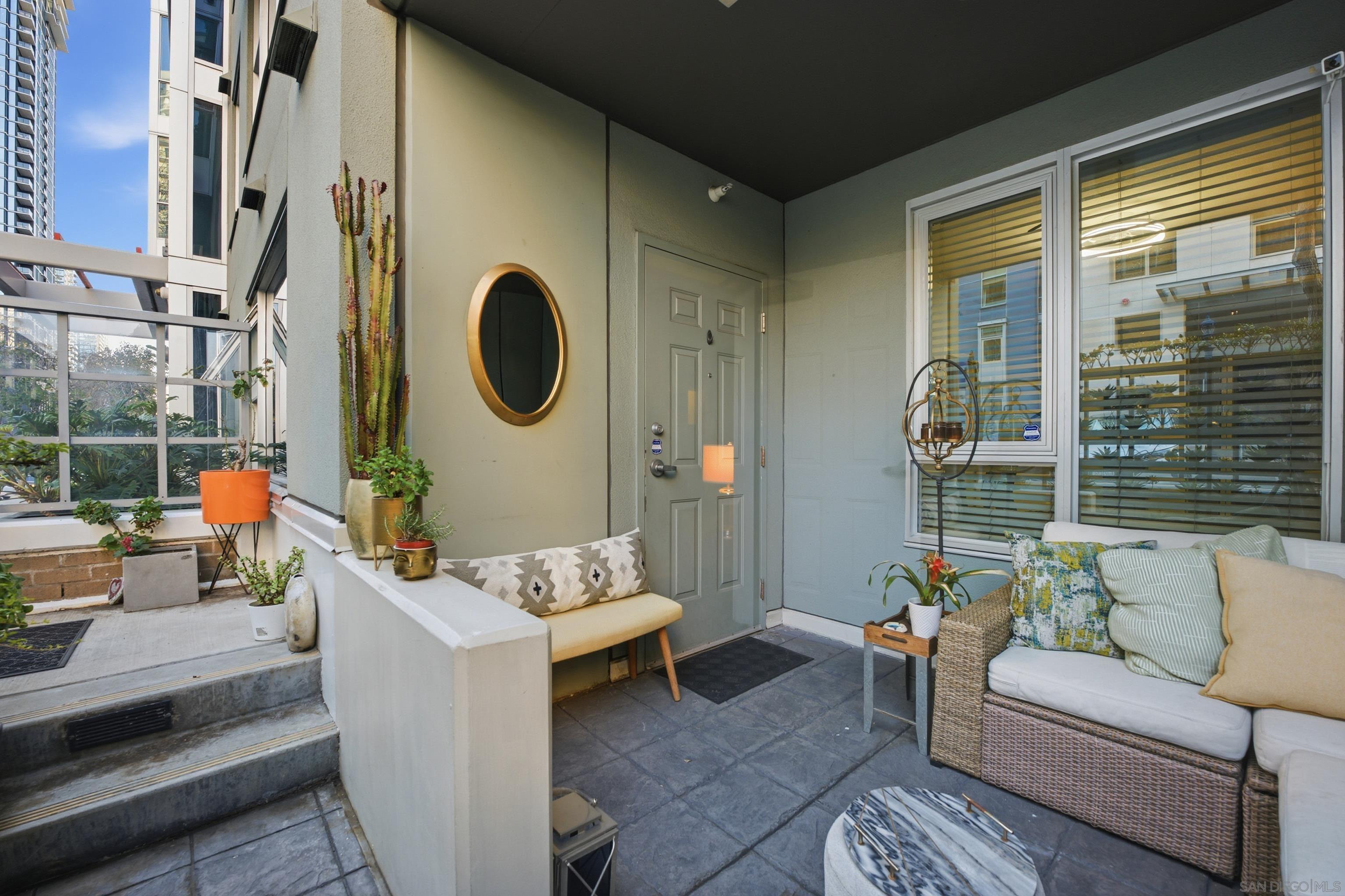 Detail Gallery Image 5 of 23 For 1580  Union  #109,  San Diego,  CA 92101 - 2 Beds | 2 Baths