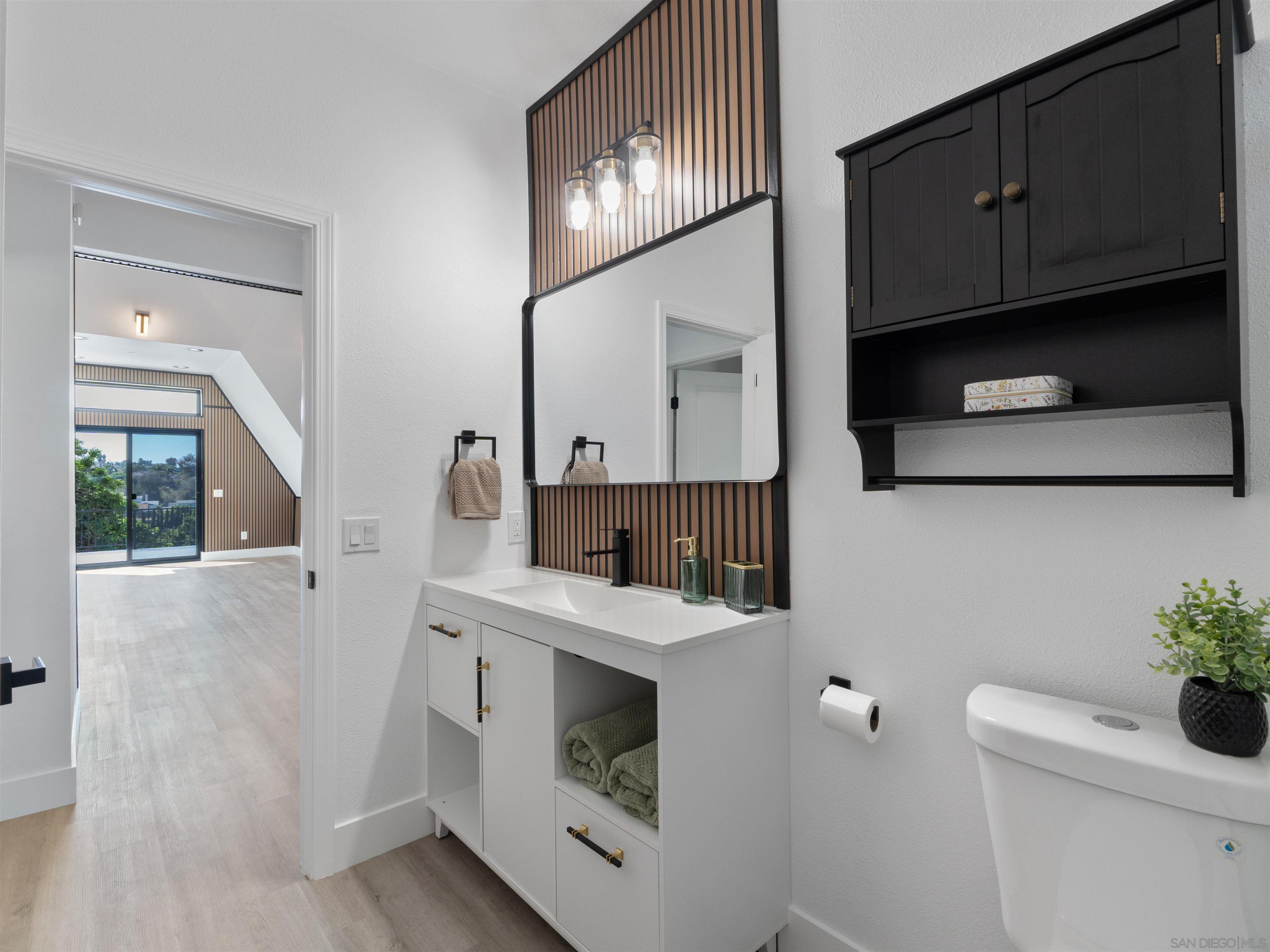 Detail Gallery Image 22 of 51 For 6937  Madrone, San Diego,  CA 92114 - 3 Beds | 2 Baths