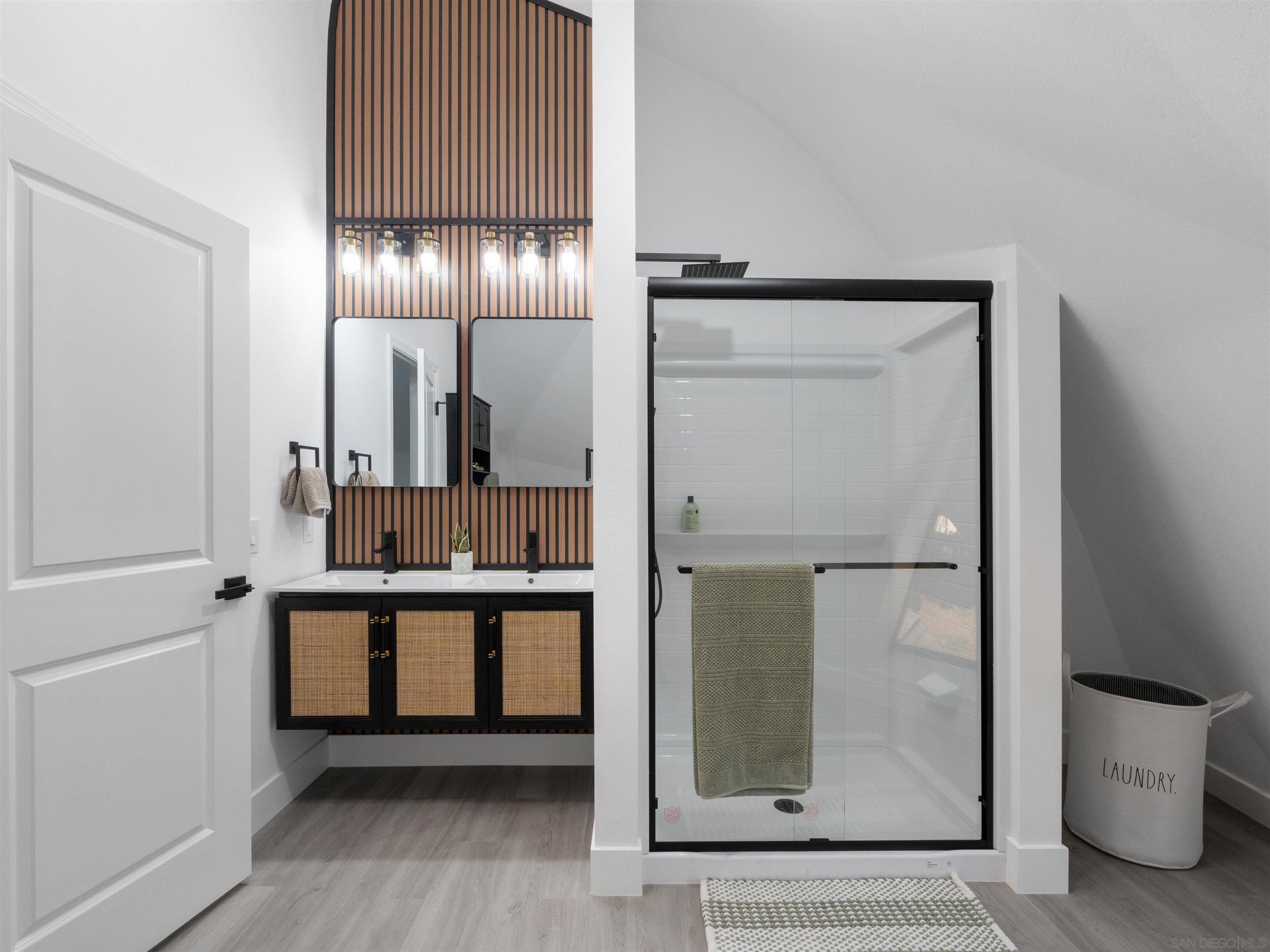 Detail Gallery Image 30 of 51 For 6937  Madrone, San Diego,  CA 92114 - 3 Beds | 2 Baths