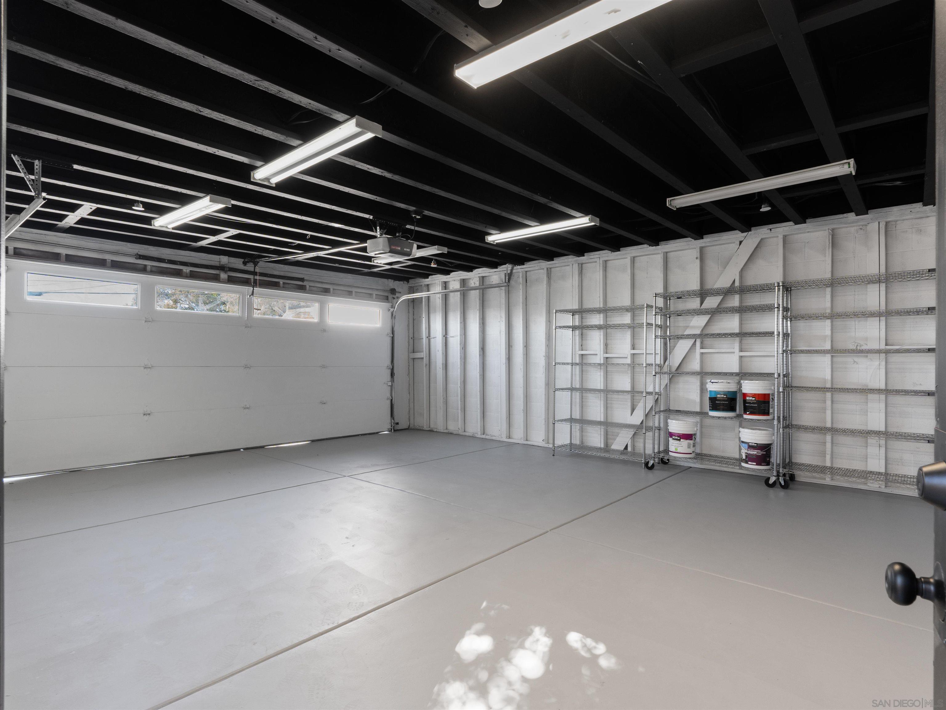 Detail Gallery Image 36 of 51 For 6937  Madrone, San Diego,  CA 92114 - 3 Beds | 2 Baths