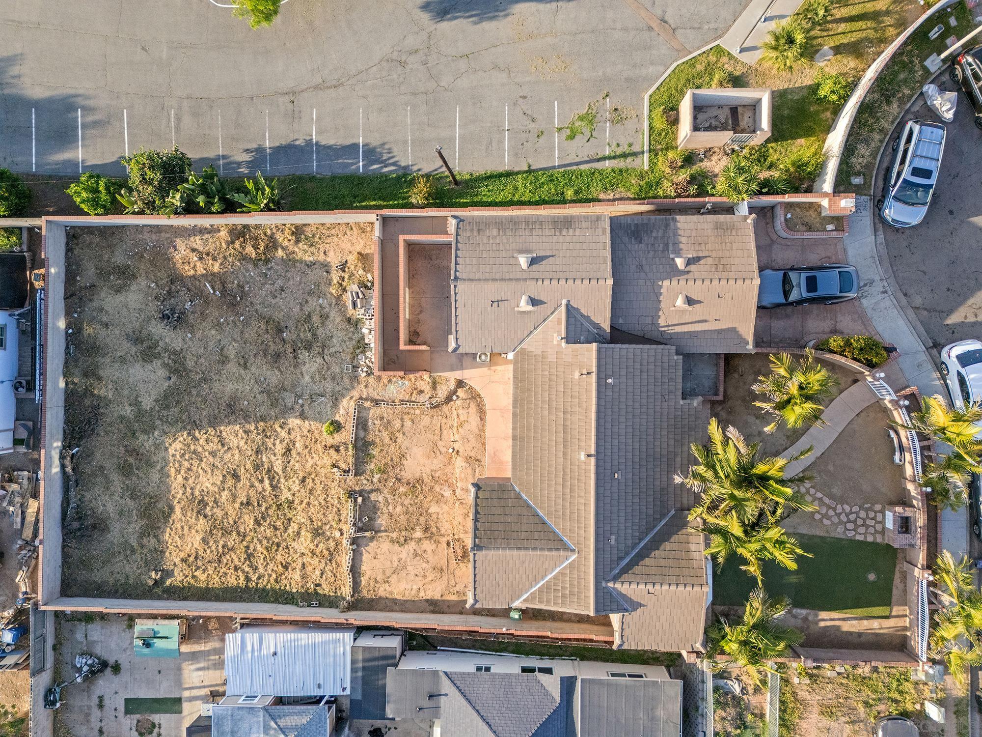 Detail Gallery Image 4 of 35 For 330  Willie James Jones Ave, San Diego,  CA 92102 - – Beds | – Baths