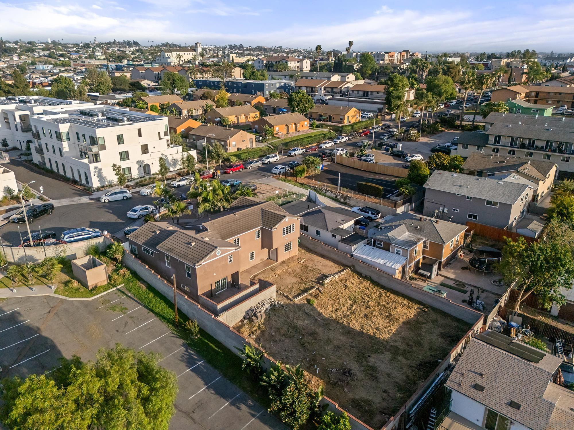 Detail Gallery Image 34 of 35 For 330  Willie James Jones Ave, San Diego,  CA 92102 - – Beds | – Baths